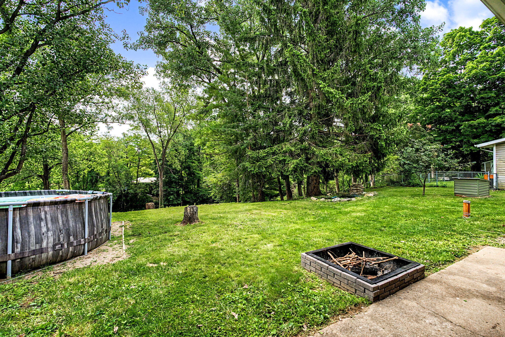 3685 West, Greenville, Ohio 45331