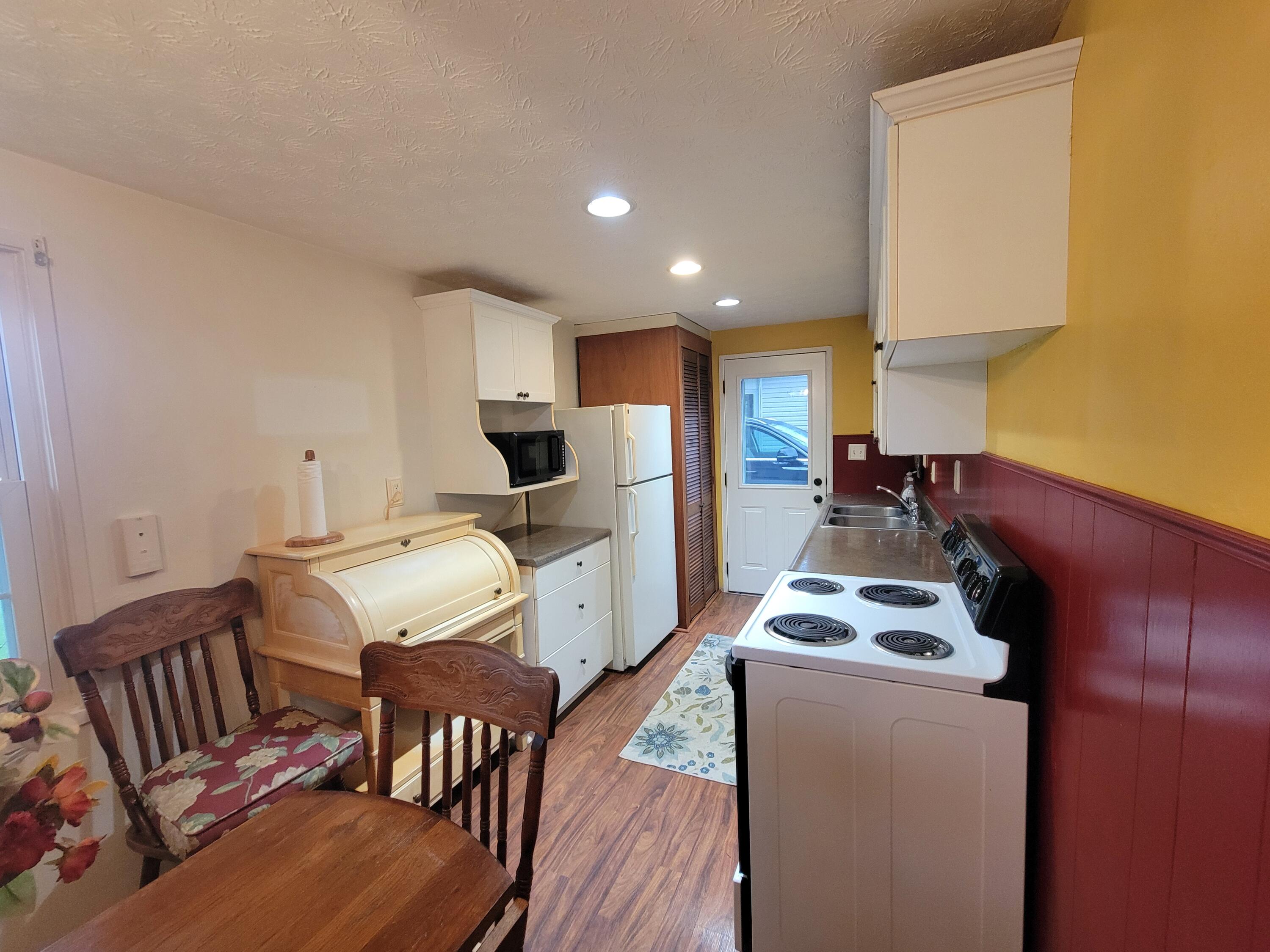 307 Drake, New Carlisle, Ohio 45344