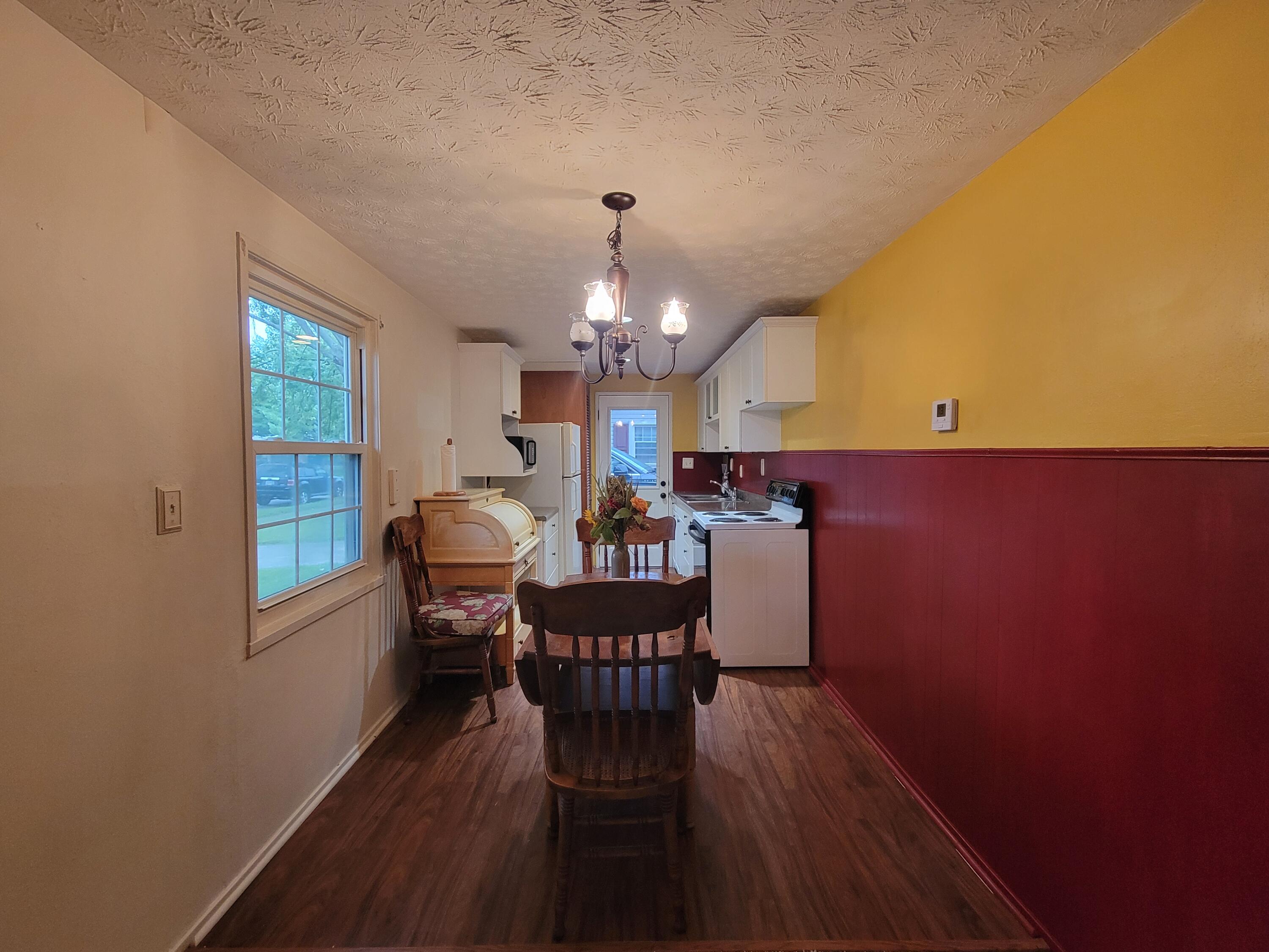 307 Drake, New Carlisle, Ohio 45344