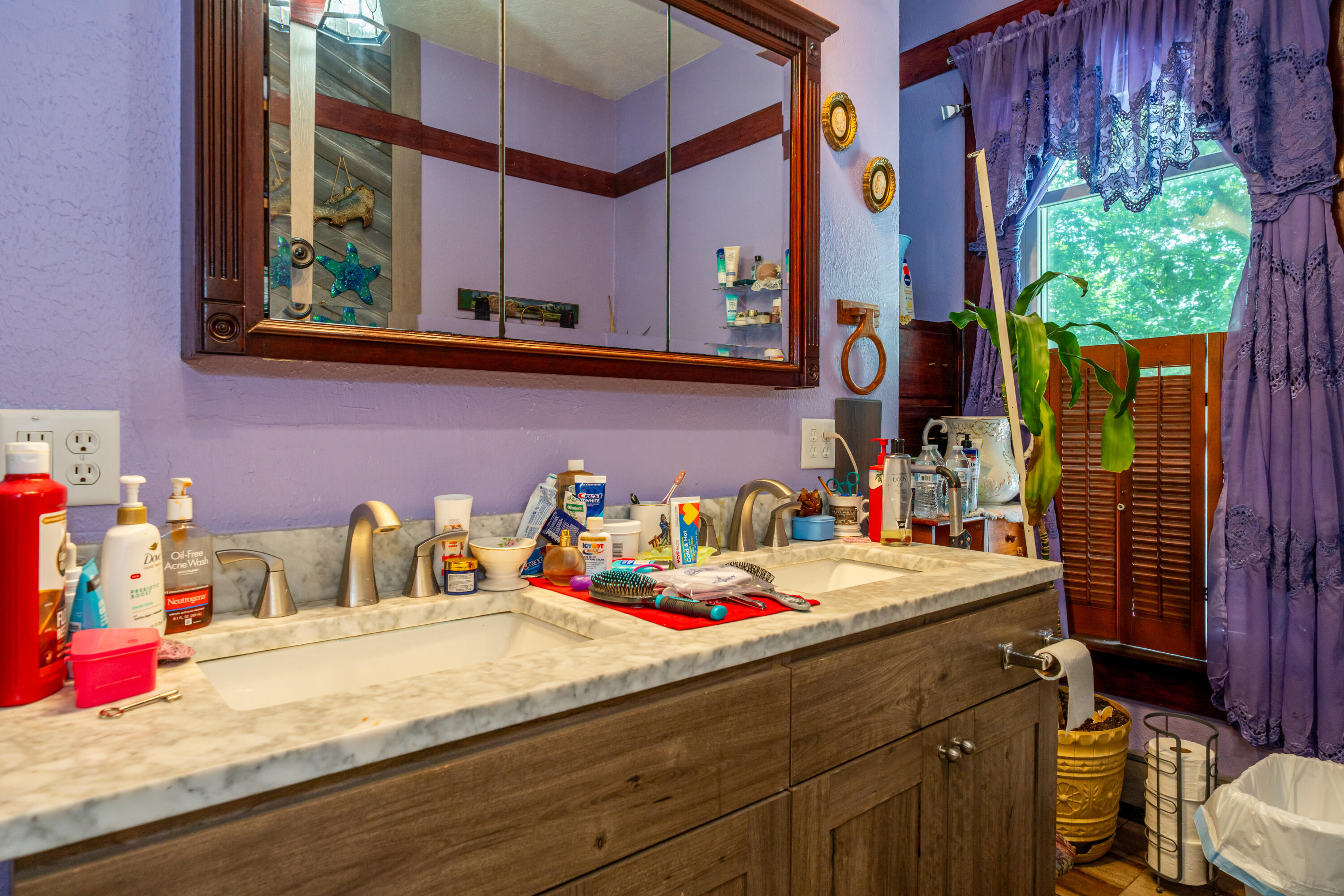 421 Monterey, Sidney, Ohio 45365