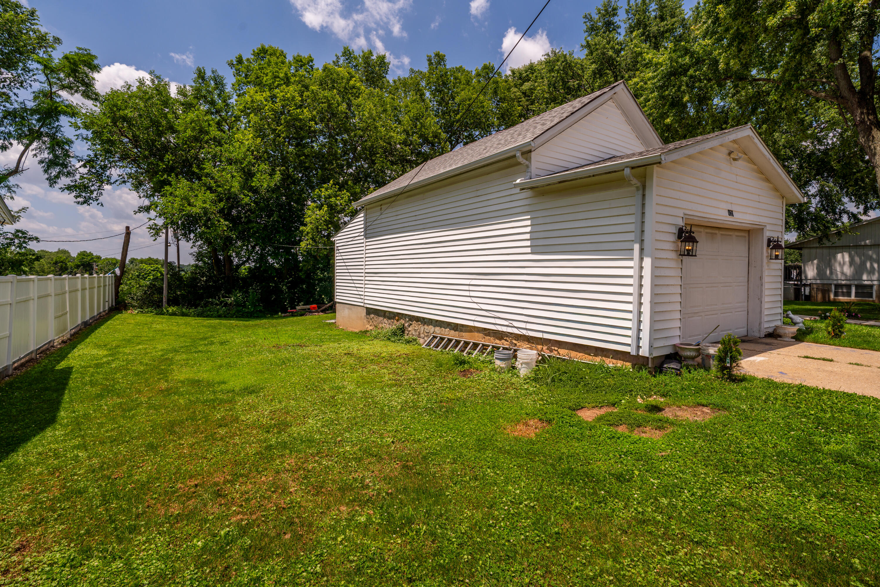 421 Monterey, Sidney, Ohio 45365