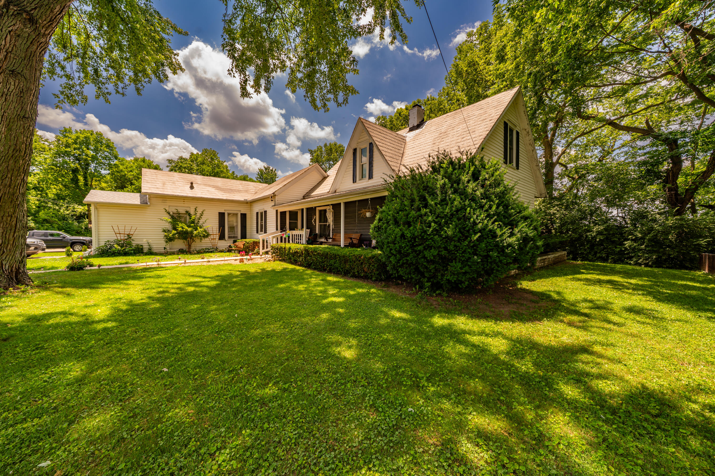 421 Monterey, Sidney, Ohio 45365