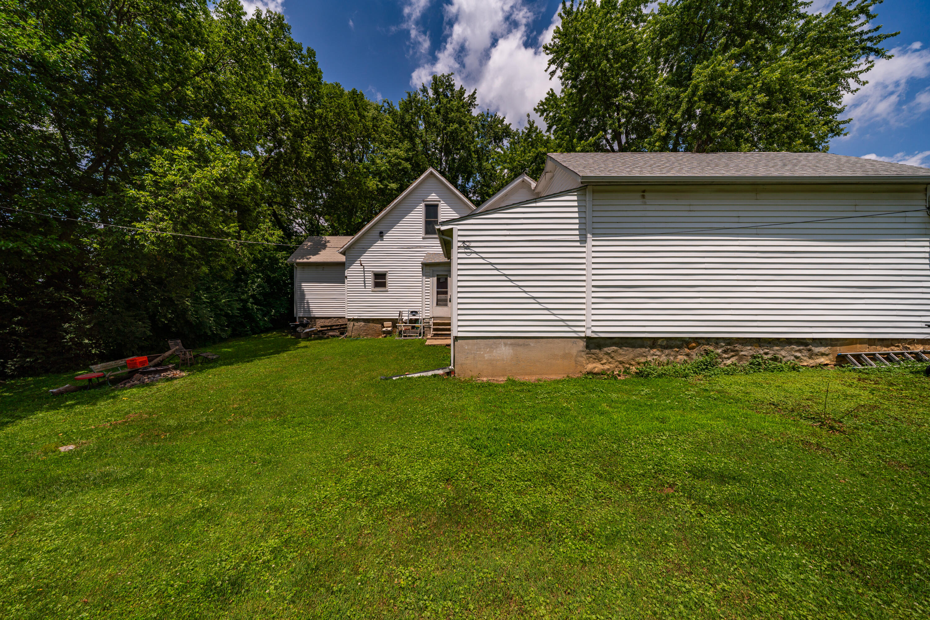 421 Monterey, Sidney, Ohio 45365