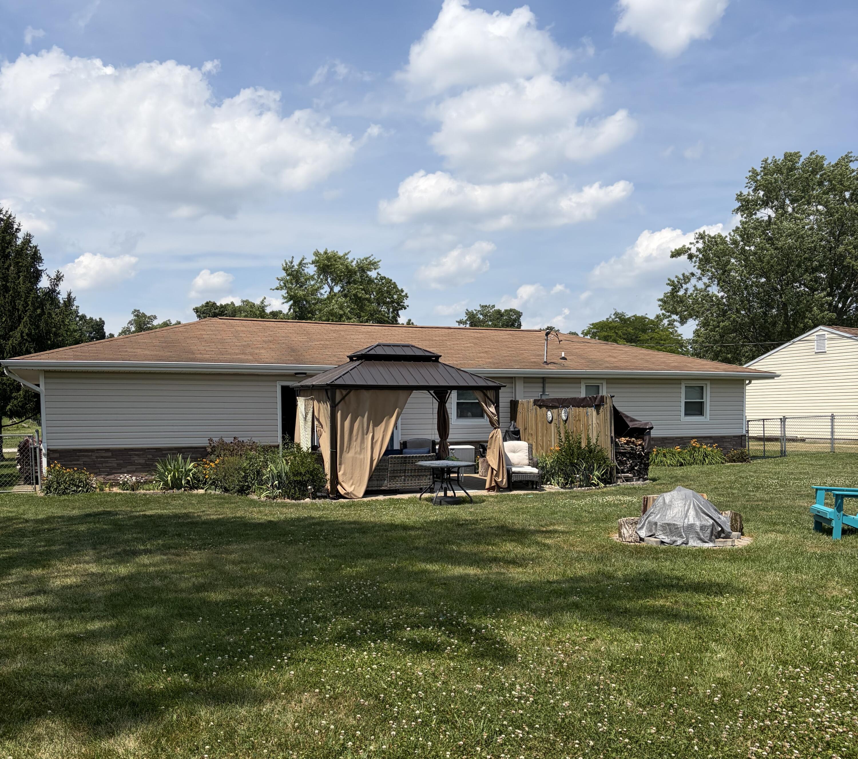 2933 Lisa, Sidney, Ohio 45365