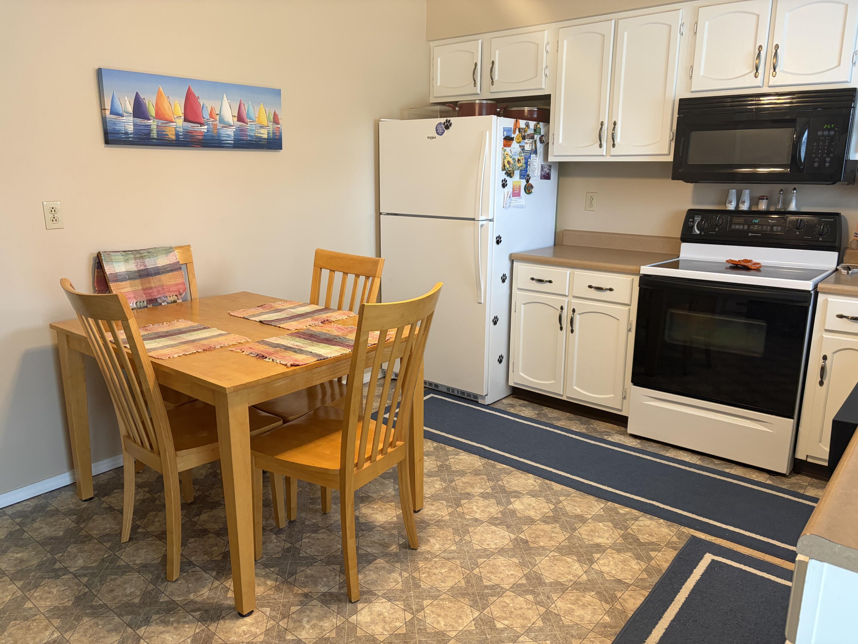 2933 Lisa, Sidney, Ohio 45365