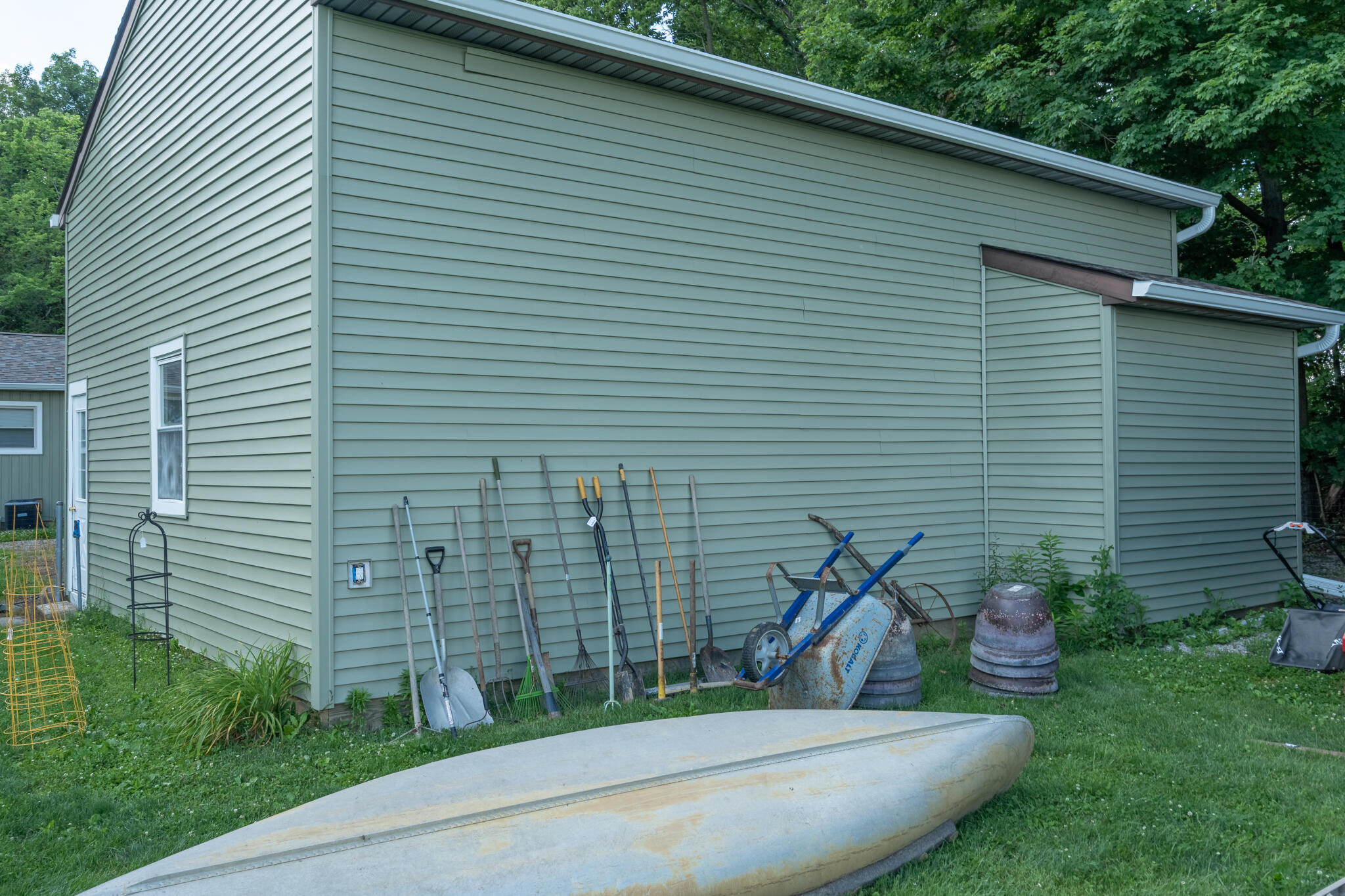 242 Bickett, Xenia, Ohio 45385