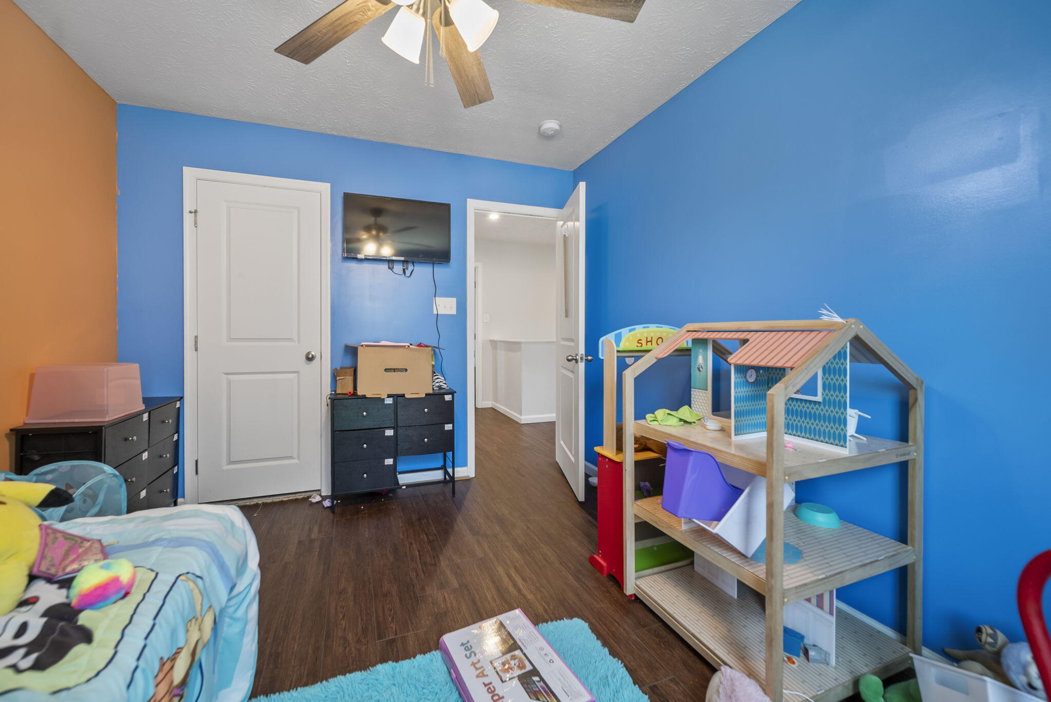 402 Golden Gate, Springfield, Ohio 45505