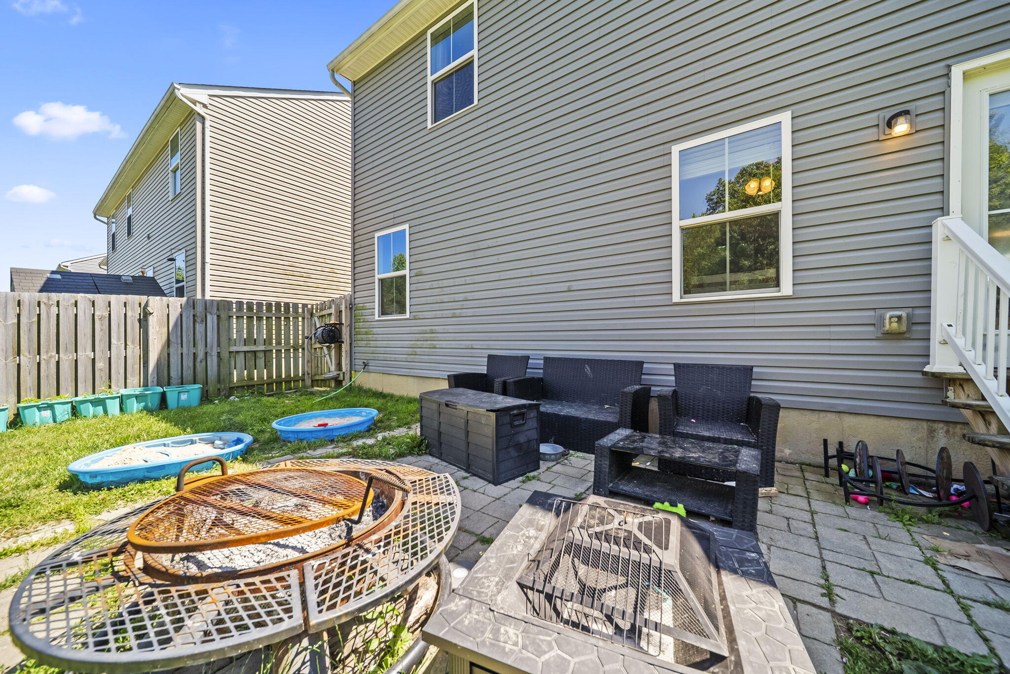 402 Golden Gate, Springfield, Ohio 45505