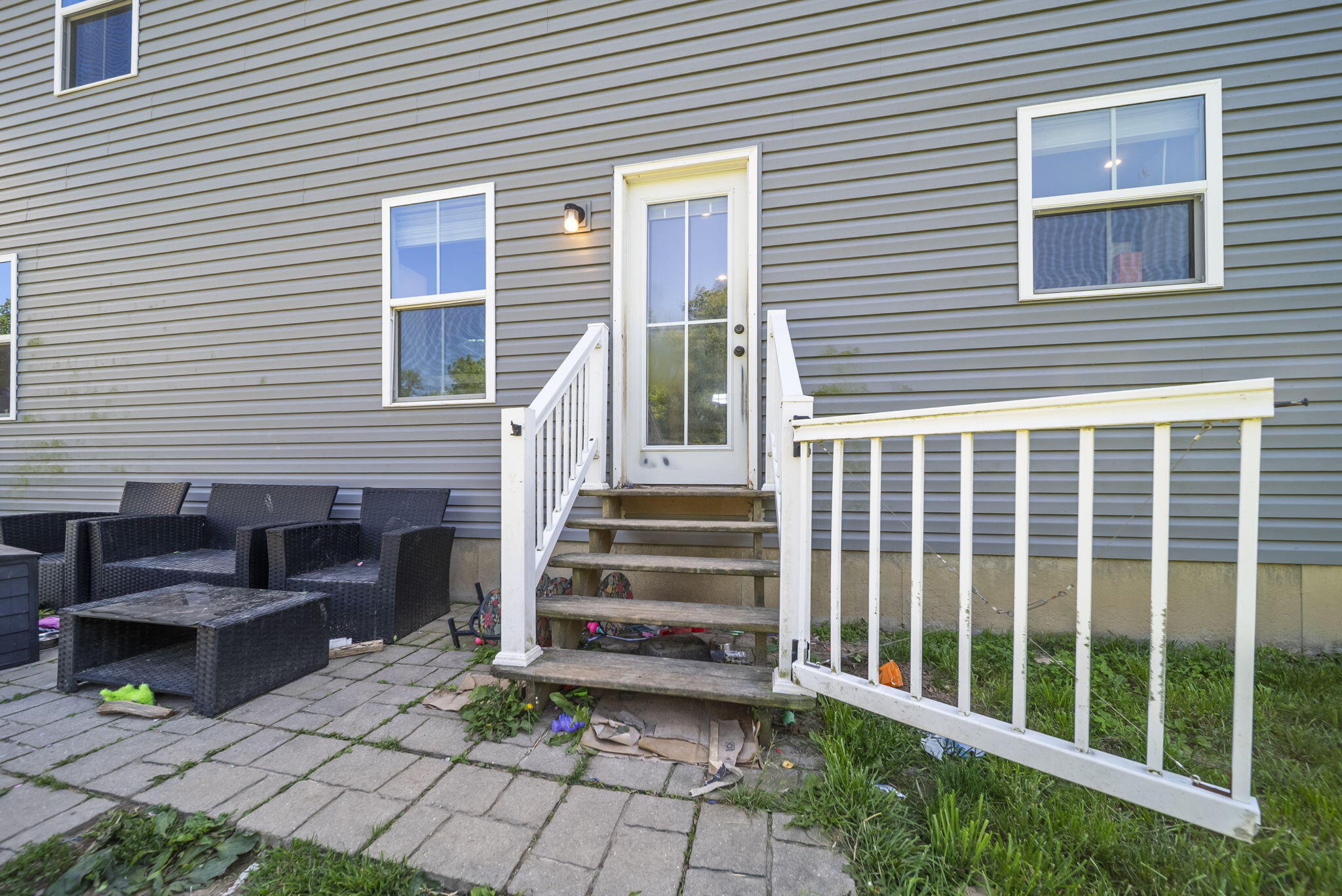 402 Golden Gate, Springfield, Ohio 45505