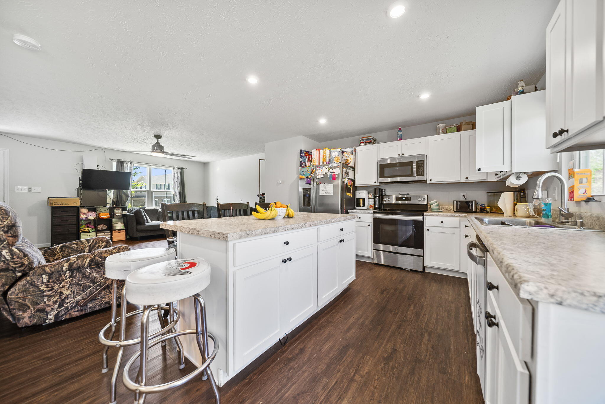 402 Golden Gate, Springfield, Ohio 45505