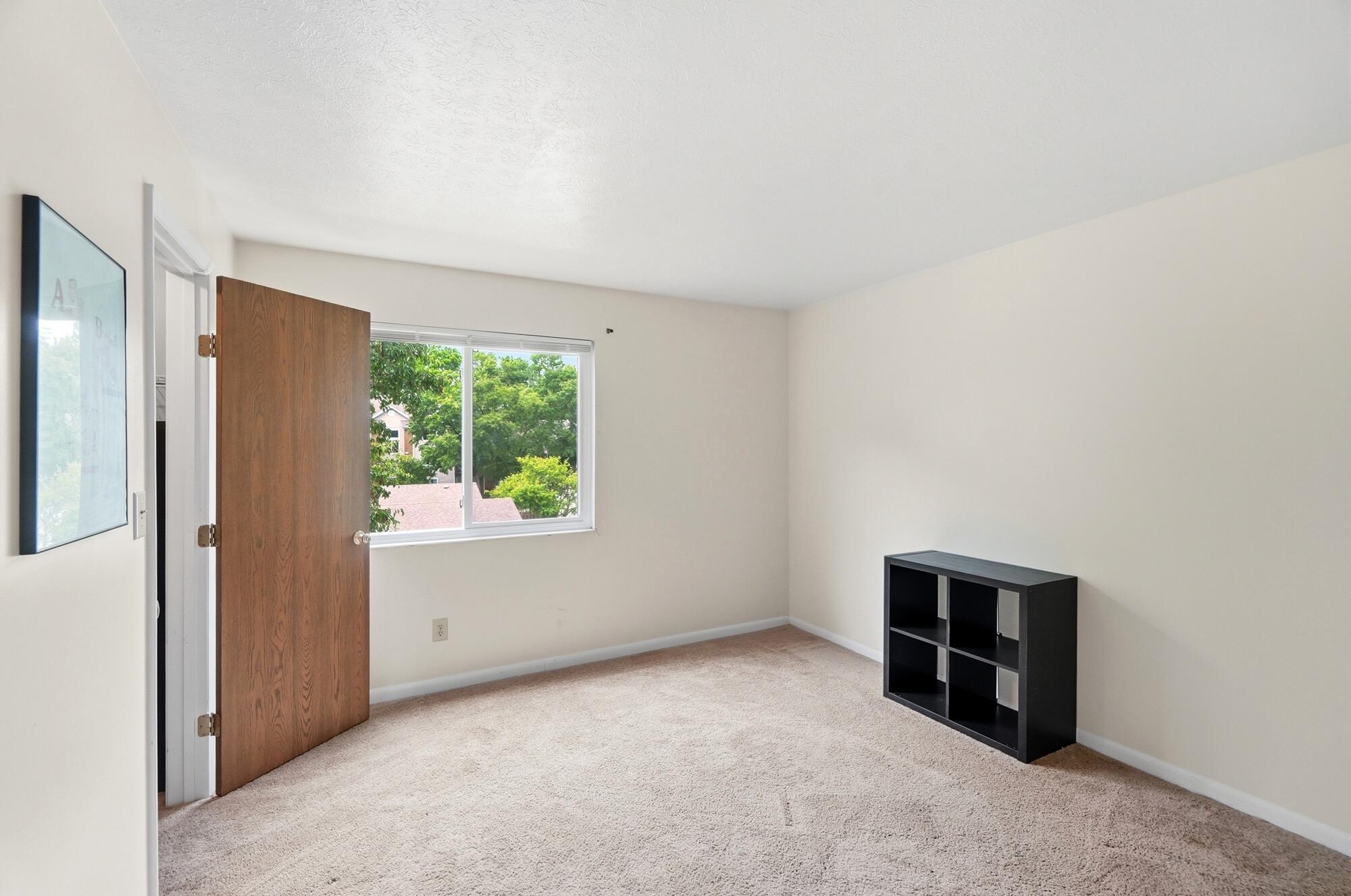 1440 Hollow, Dayton, Ohio 45459