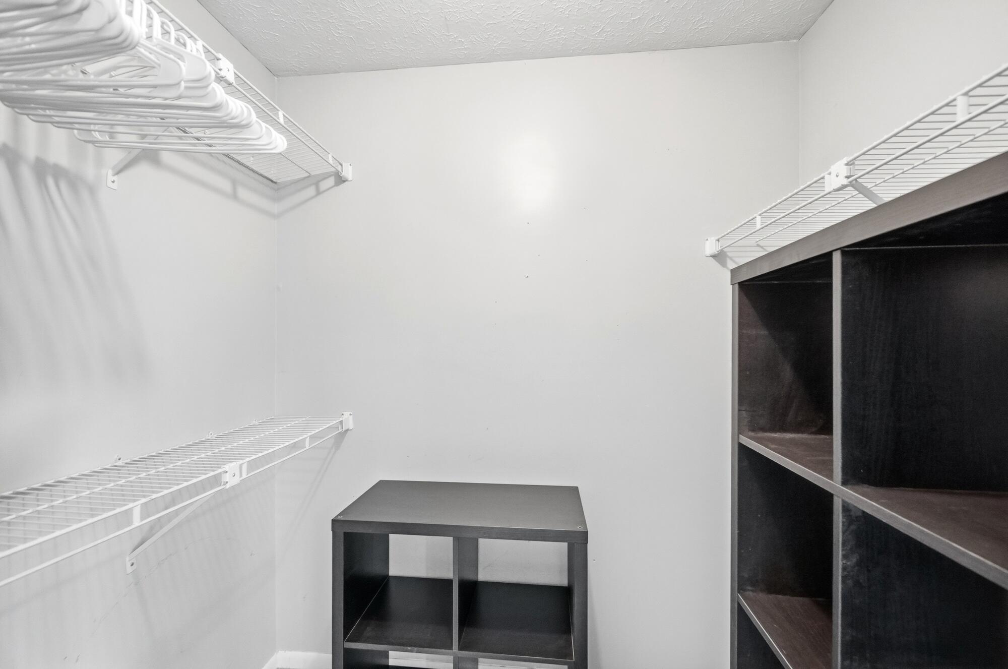 1440 Hollow, Dayton, Ohio 45459
