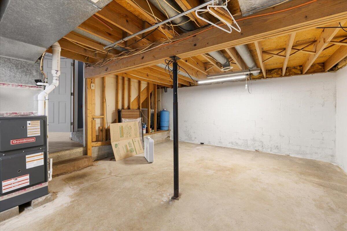 10657 County Road 5, Belle Center, Ohio 43310