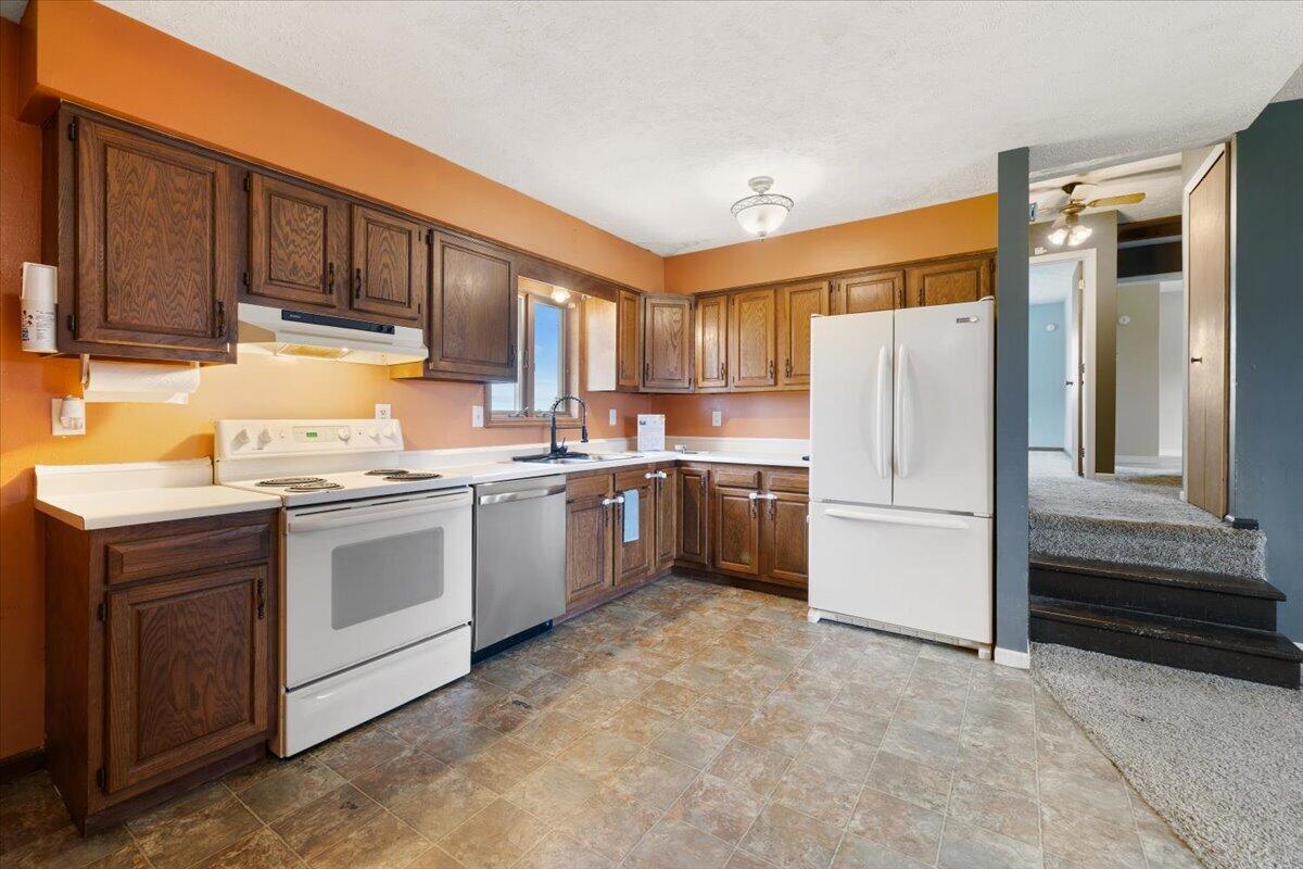 10657 County Road 5, Belle Center, Ohio 43310