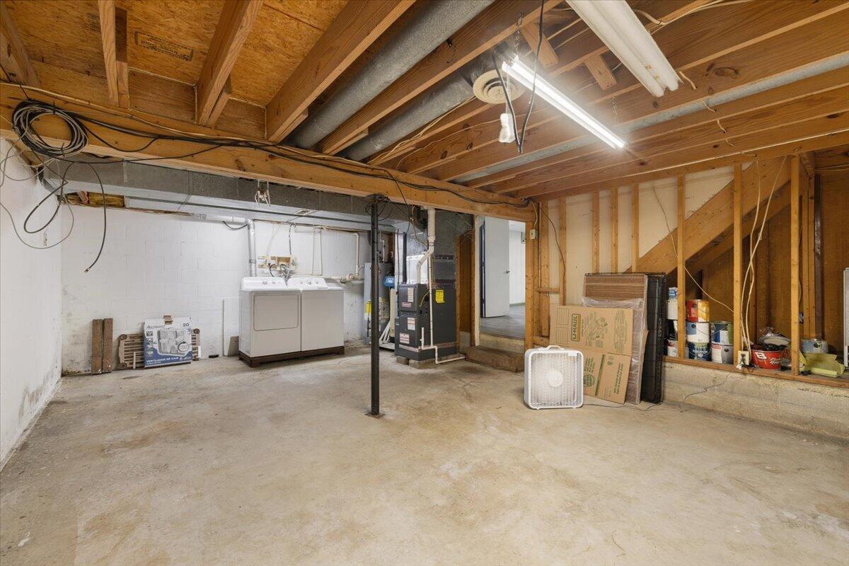 10657 County Road 5, Belle Center, Ohio 43310