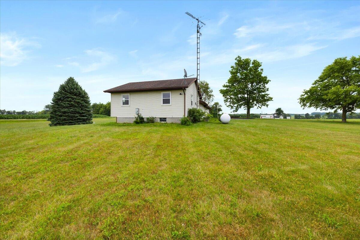 10657 County Road 5, Belle Center, Ohio 43310