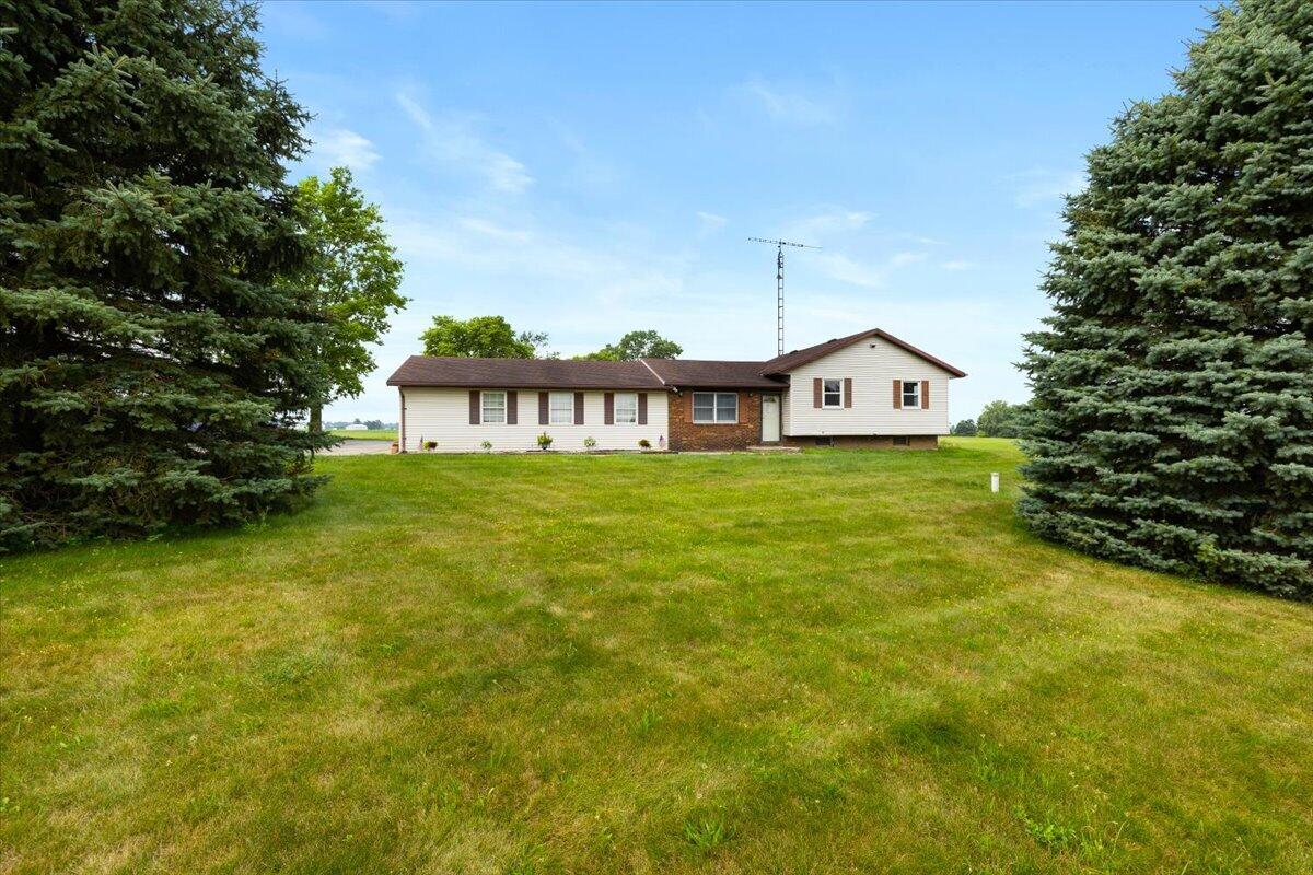 10657 County Road 5, Belle Center, Ohio 43310