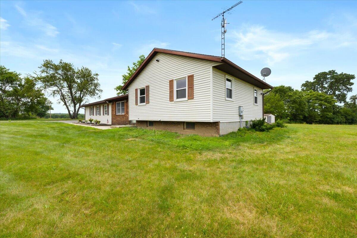 10657 County Road 5, Belle Center, Ohio 43310