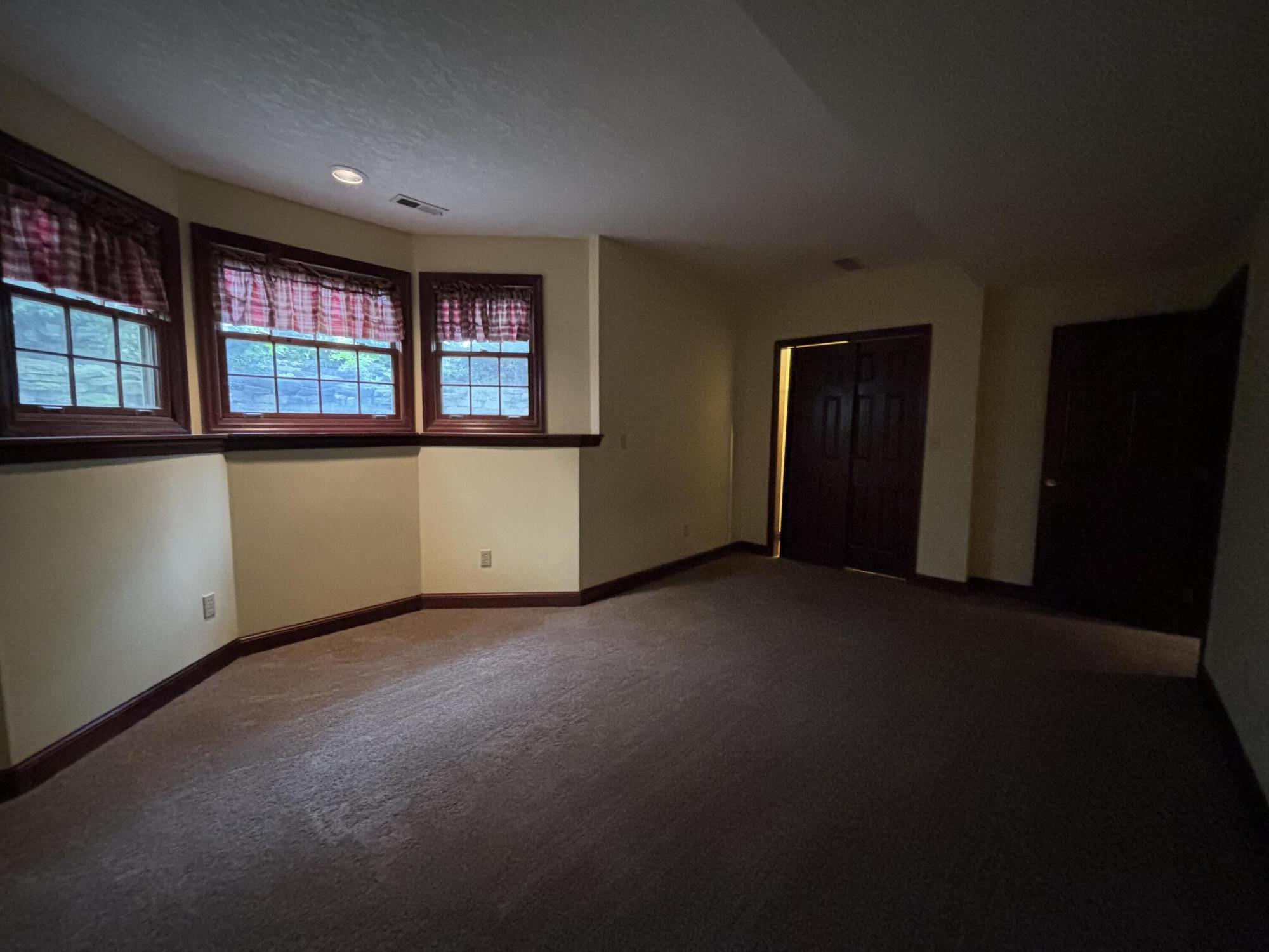 3938 Fort Amanda, Lima, Ohio 45805