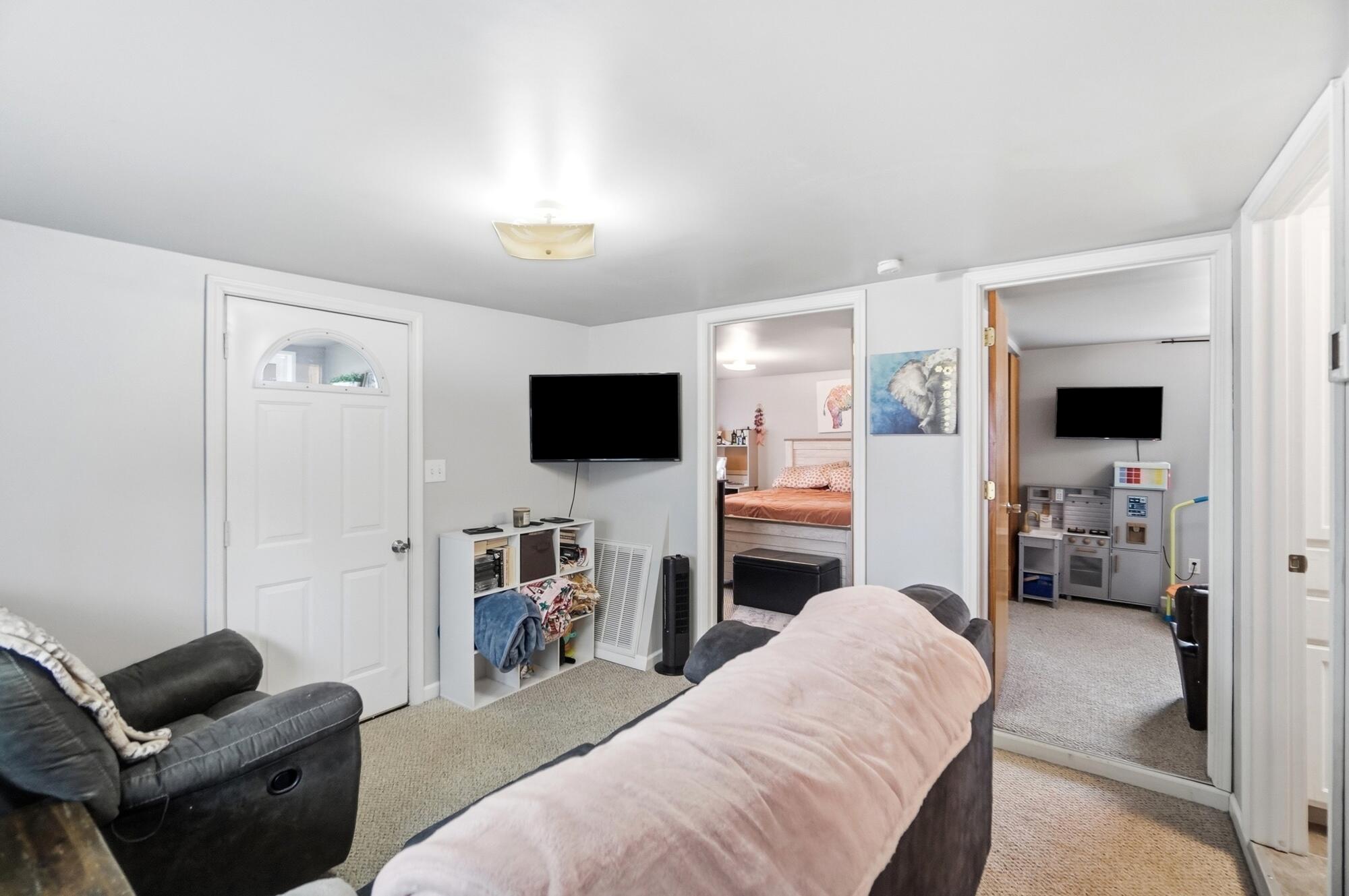335 Louden, Urbana, Ohio 43078