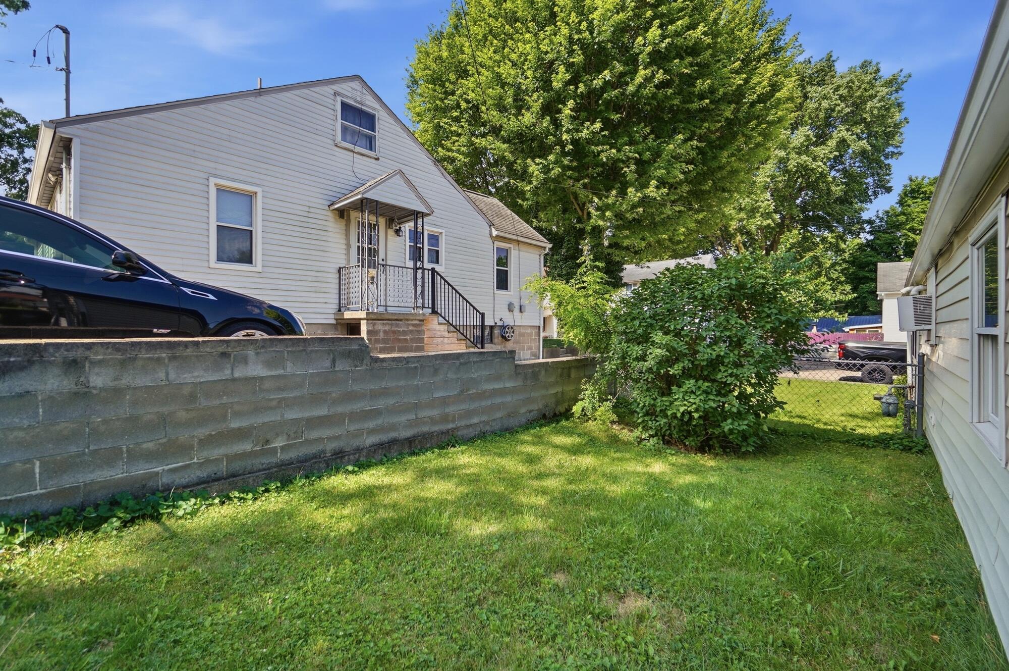 335 Louden, Urbana, Ohio 43078