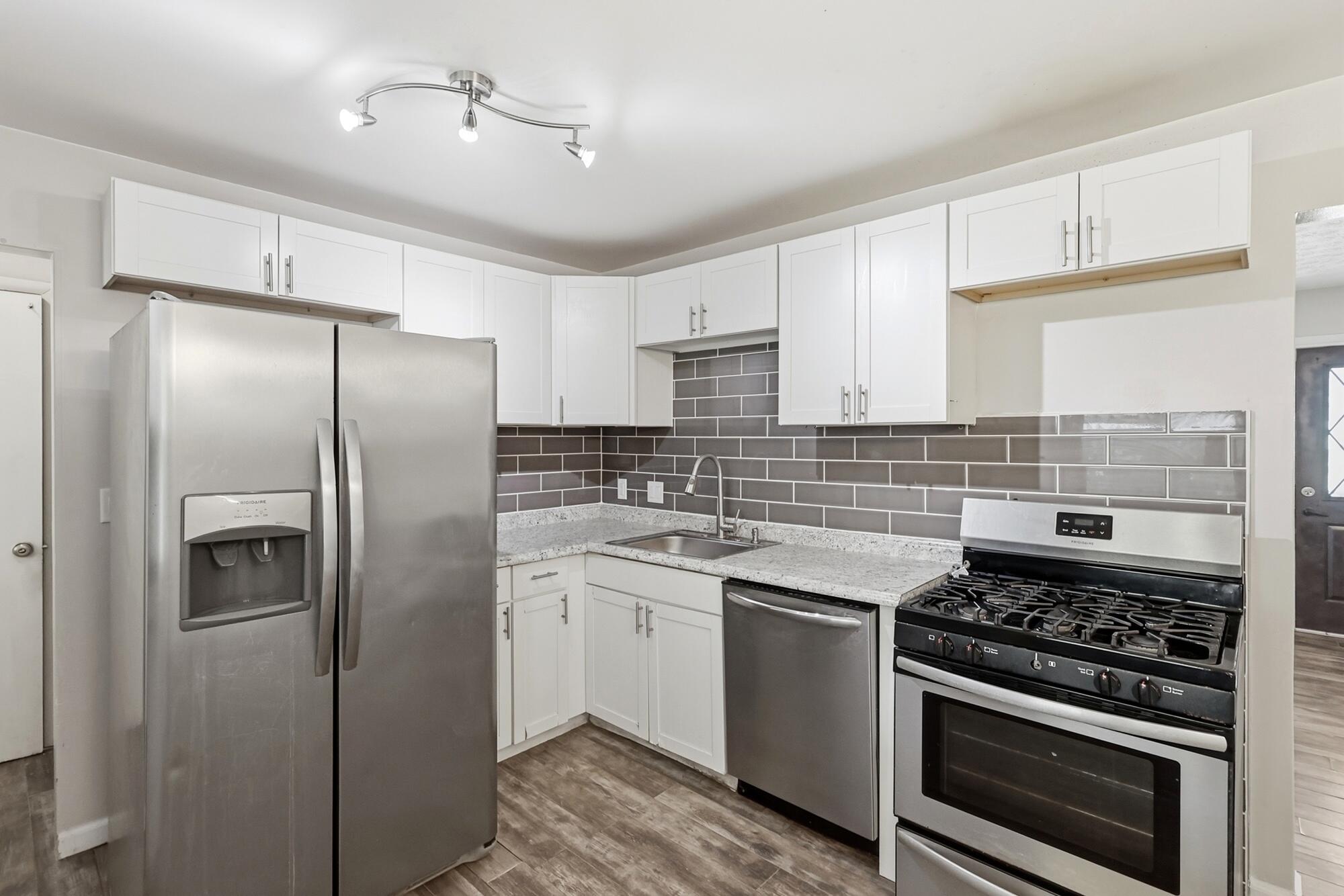 5676 Bellefontaine, Dayton, Ohio 45424