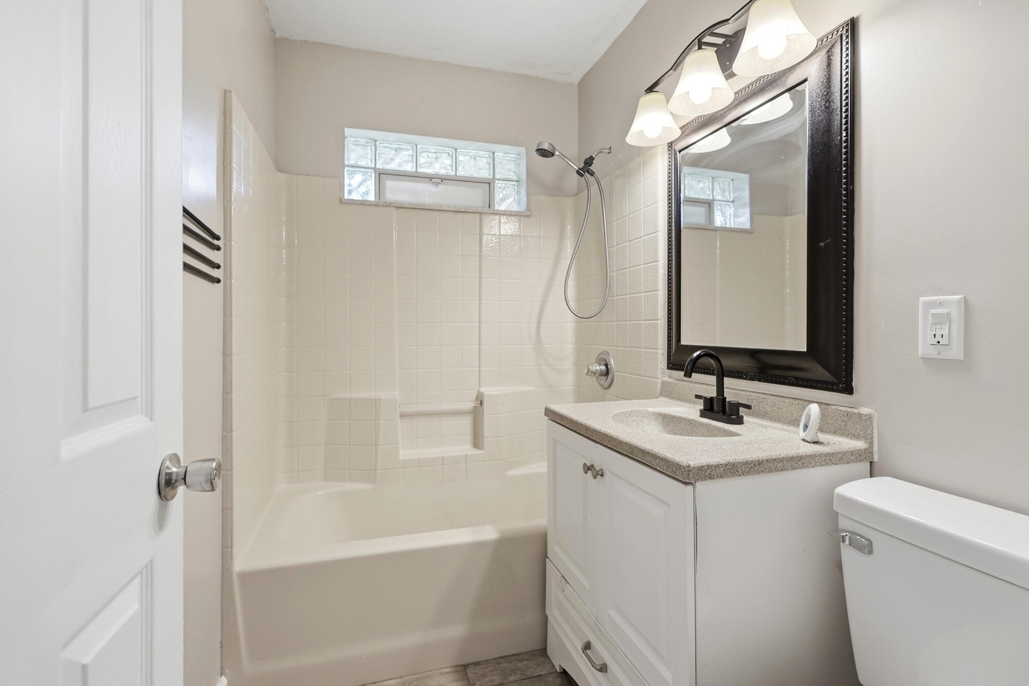 5676 Bellefontaine, Dayton, Ohio 45424