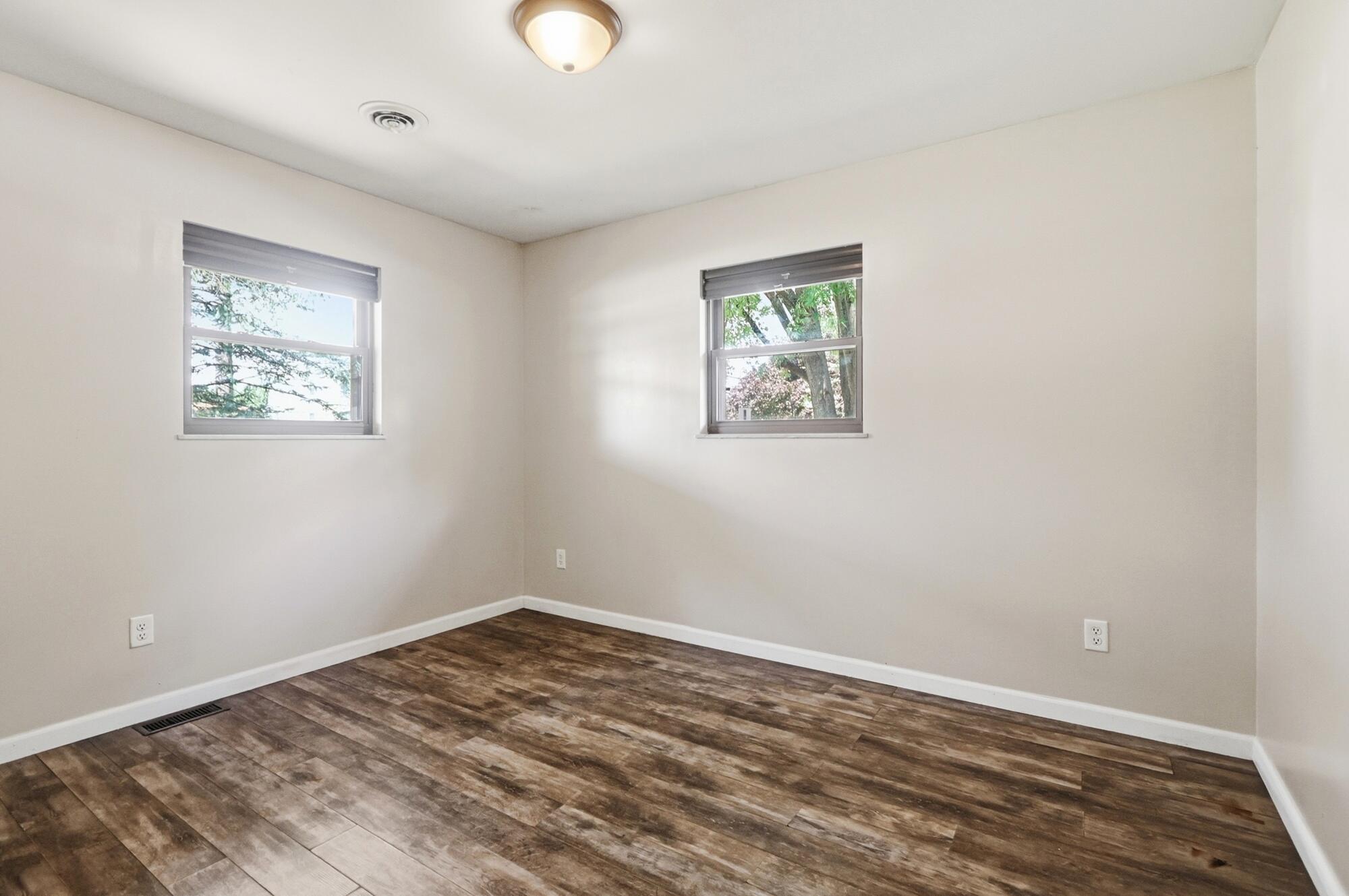 5676 Bellefontaine, Dayton, Ohio 45424
