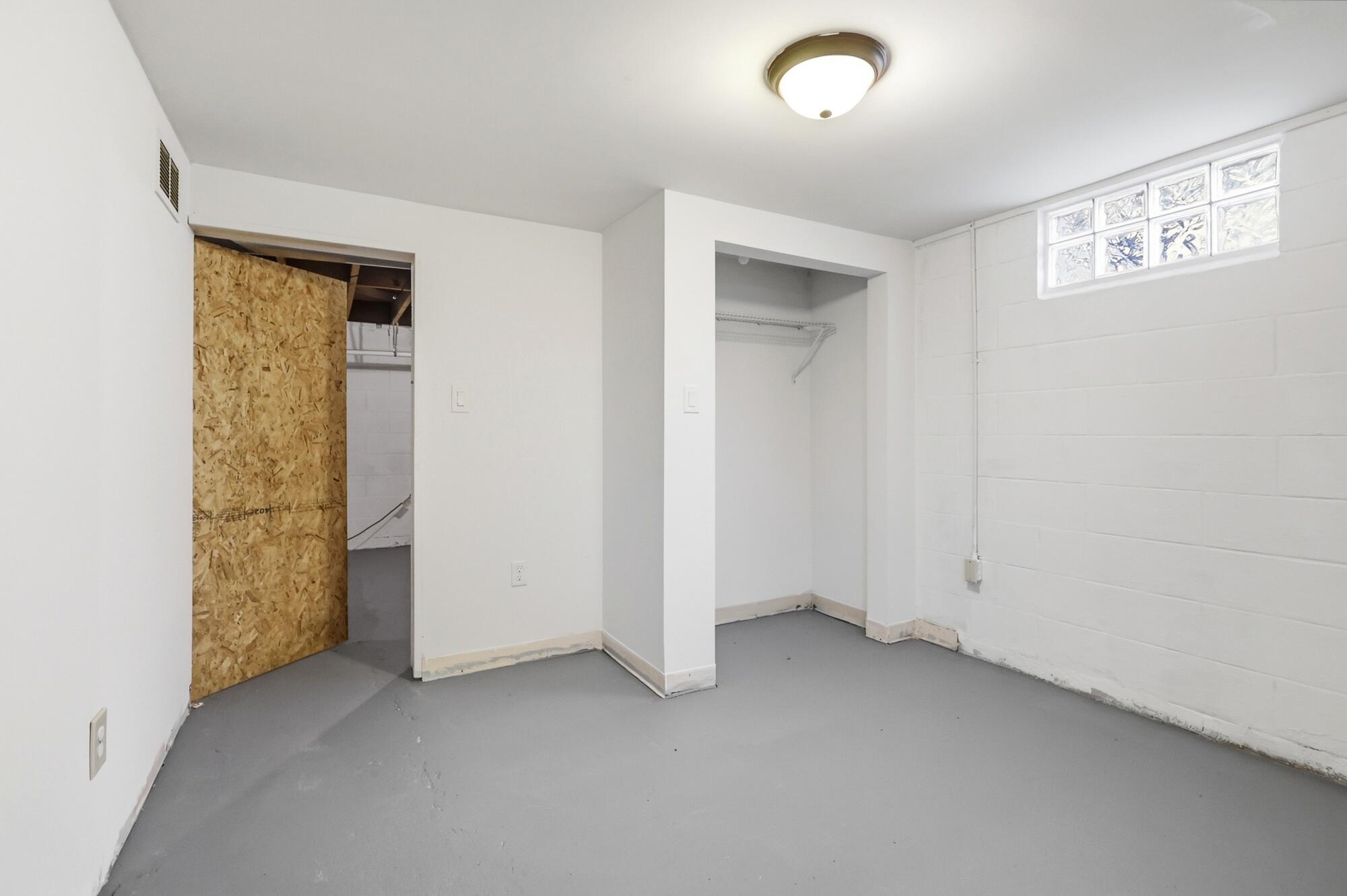 5676 Bellefontaine, Dayton, Ohio 45424
