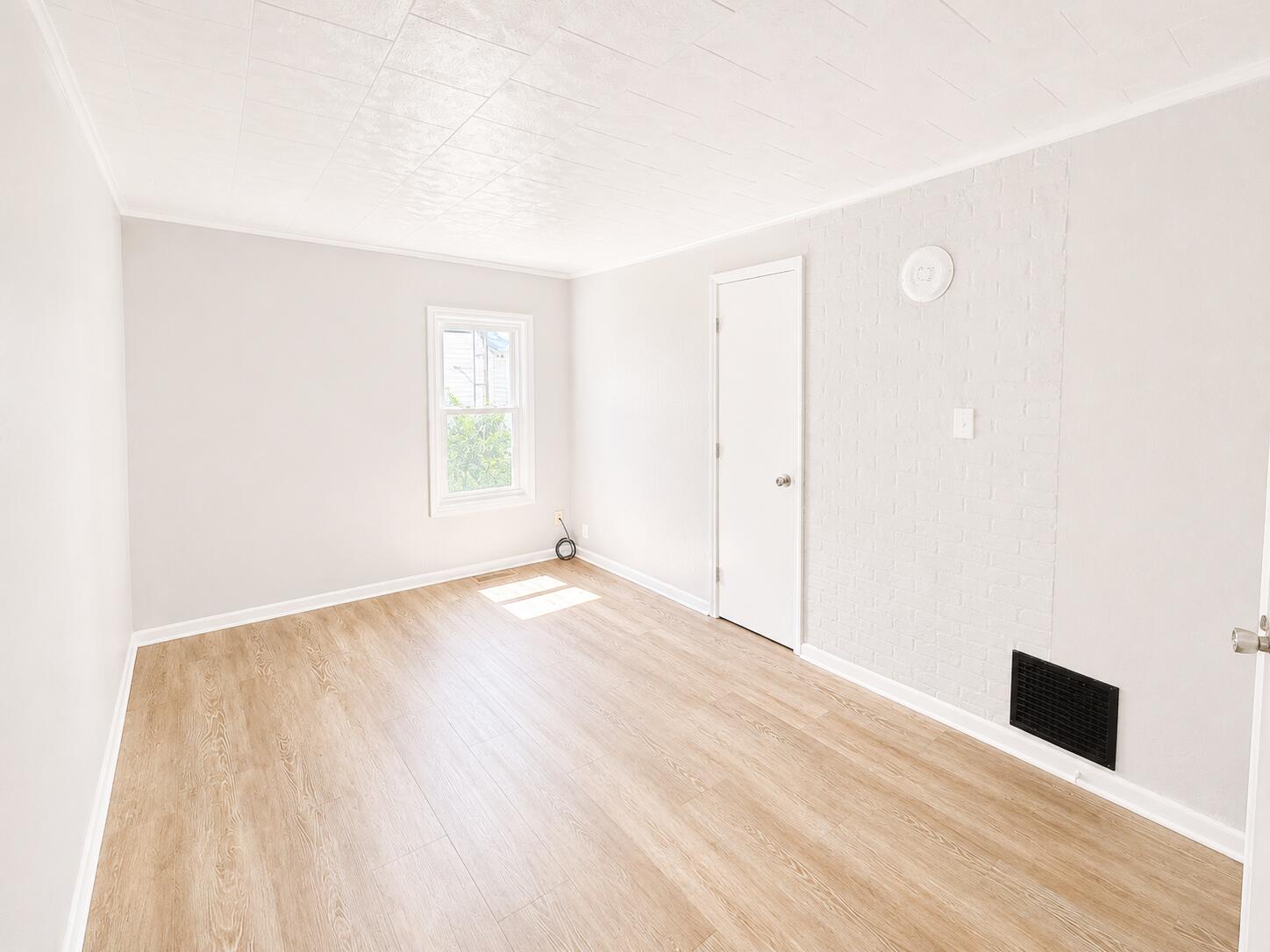 344 State, West Mansfield, Ohio 43358
