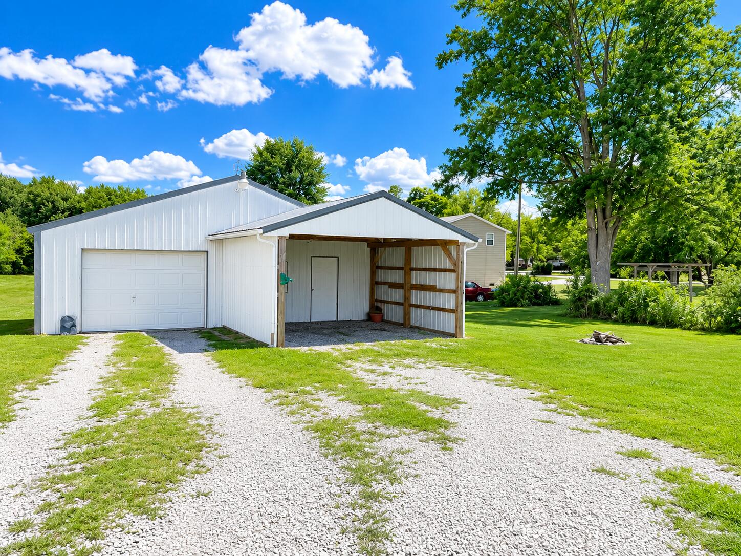 344 State, West Mansfield, Ohio 43358