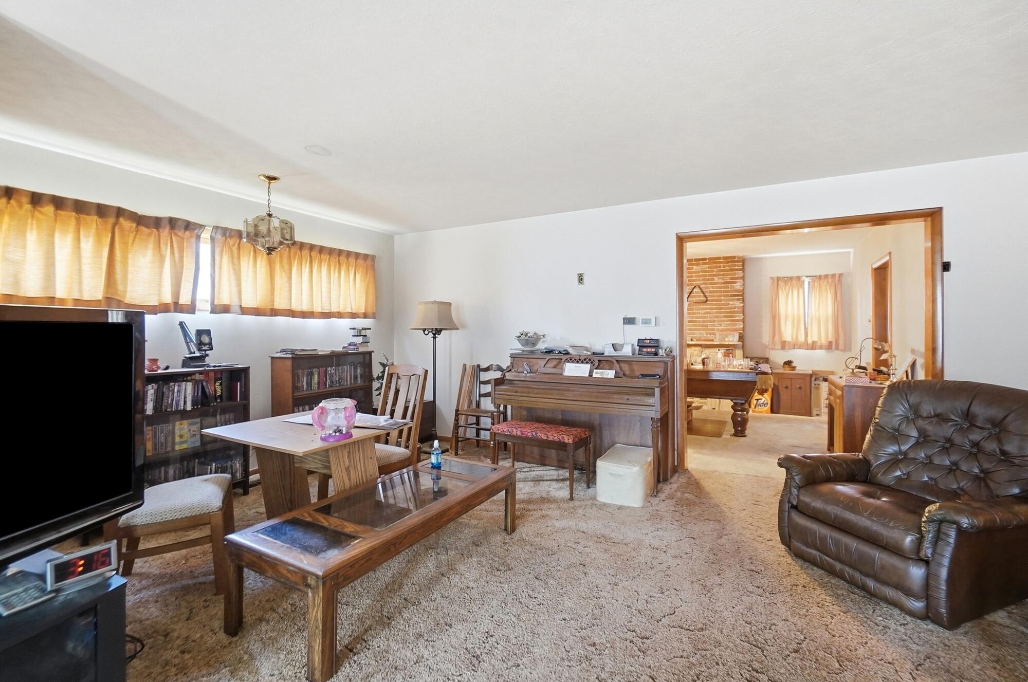 209 Plum, Saint Paris, Ohio 43072