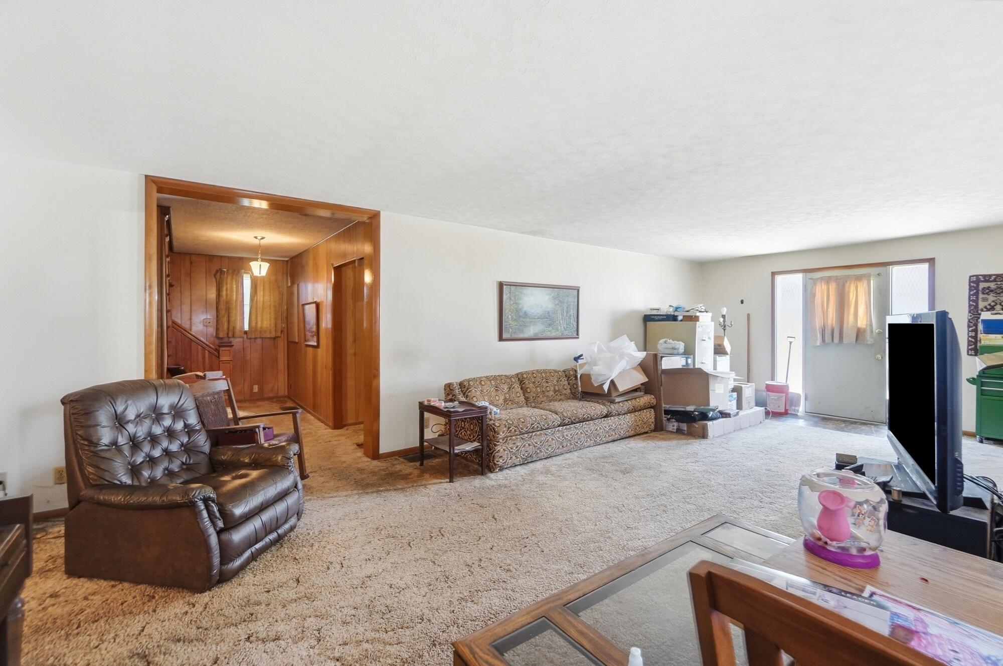 209 Plum, Saint Paris, Ohio 43072