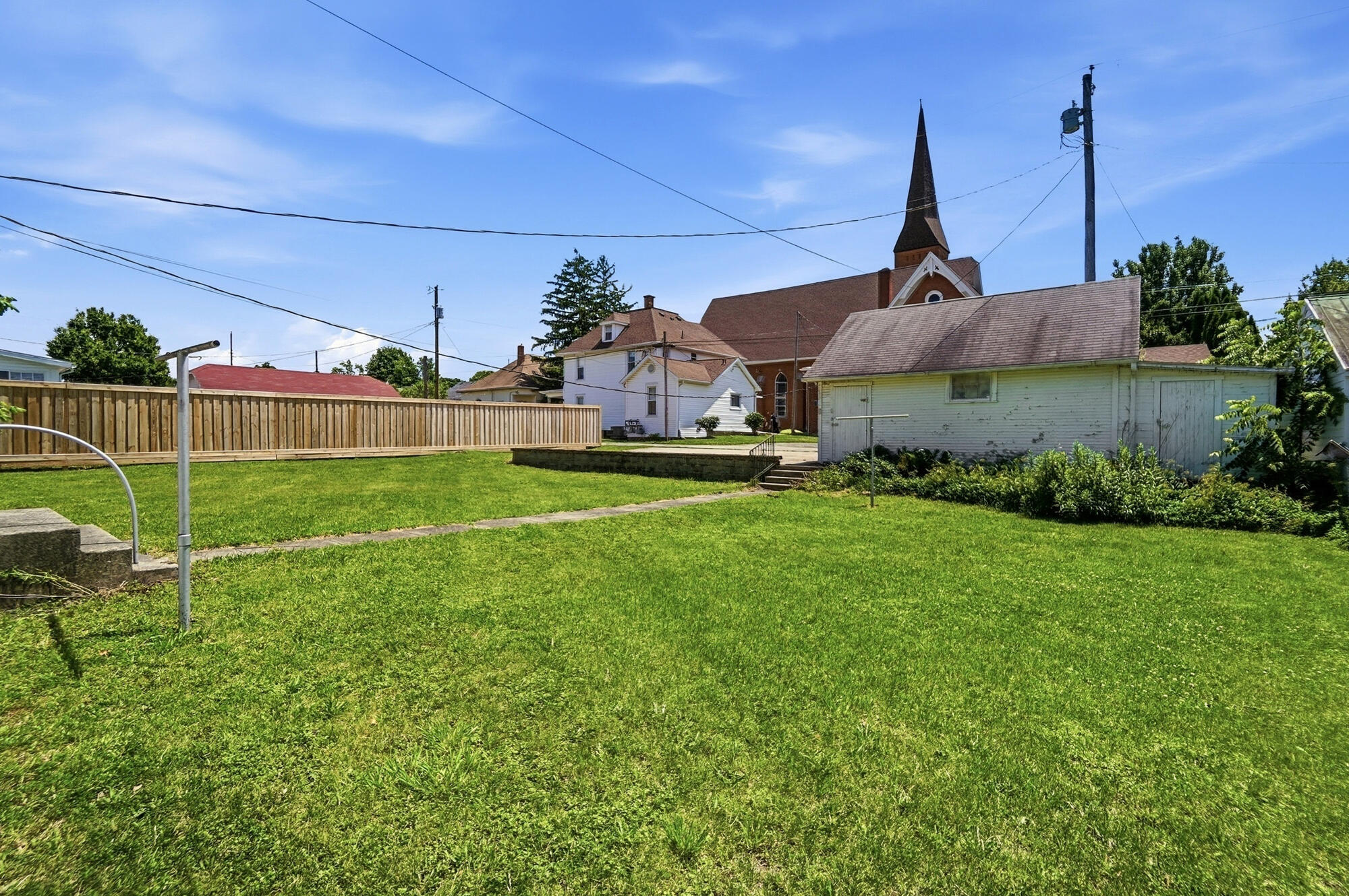 209 Plum, Saint Paris, Ohio 43072