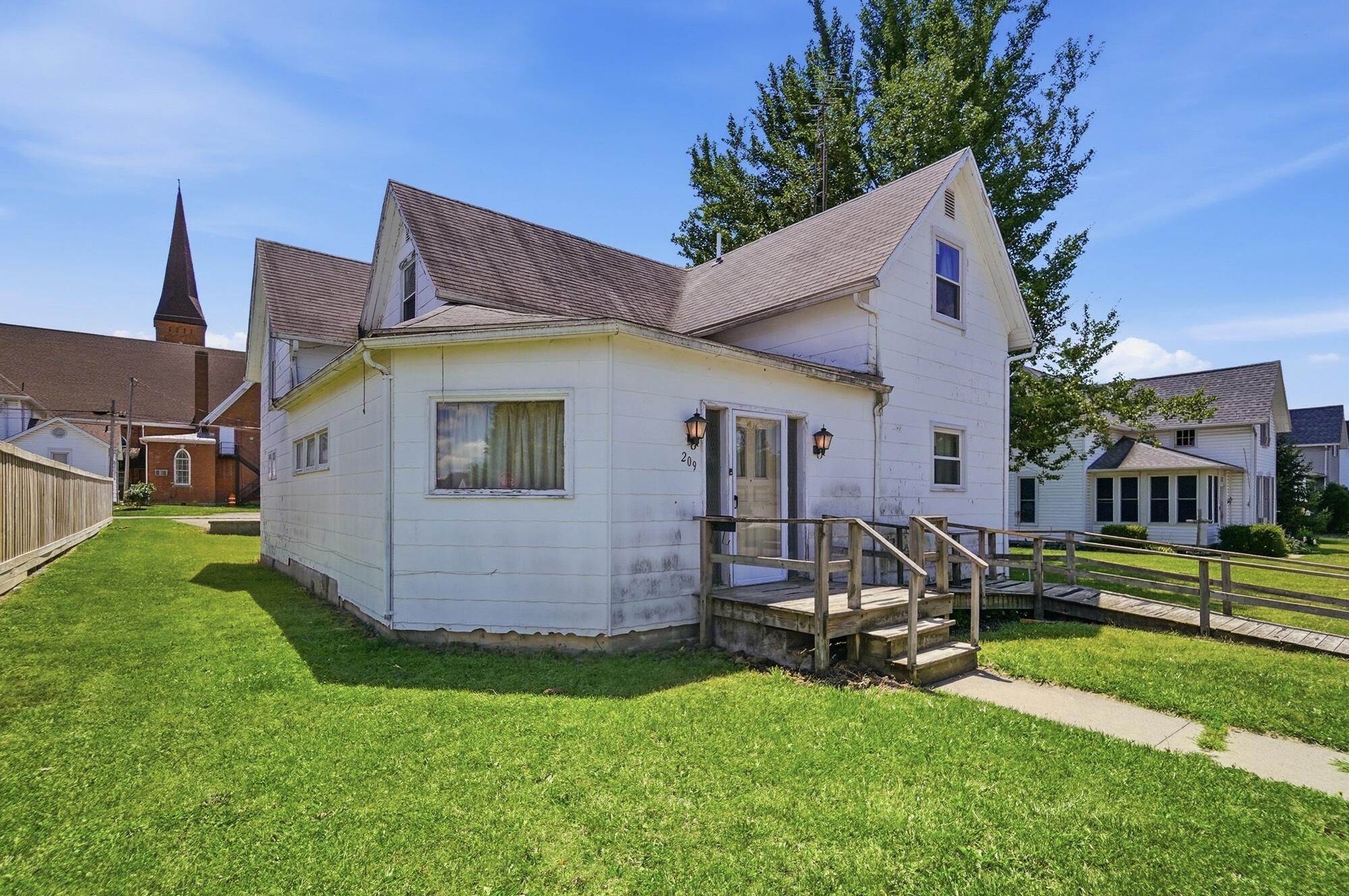 209 Plum, Saint Paris, Ohio 43072