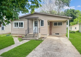 416 Newell, West Liberty, Ohio 43357, 2 Bedrooms Bedrooms, ,1 BathroomBathrooms,Residential,For Sale,Newell,1046734