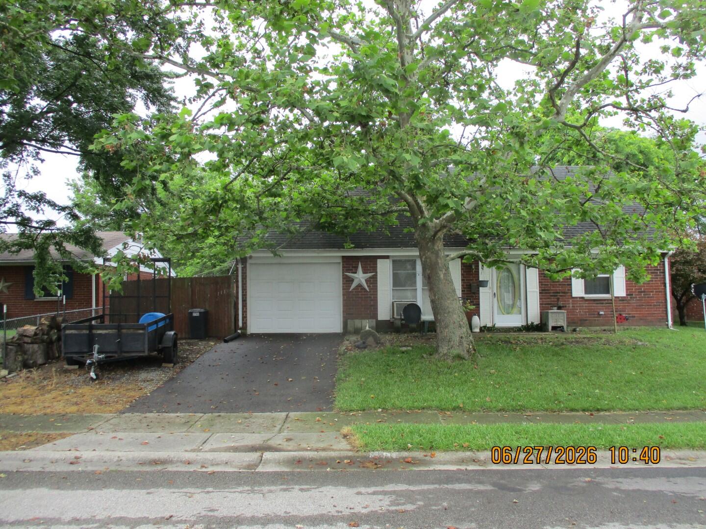 1511 Amesbury, Piqua, Ohio 45356