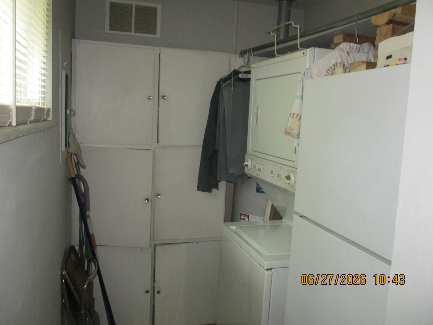 1511 Amesbury, Piqua, Ohio 45356