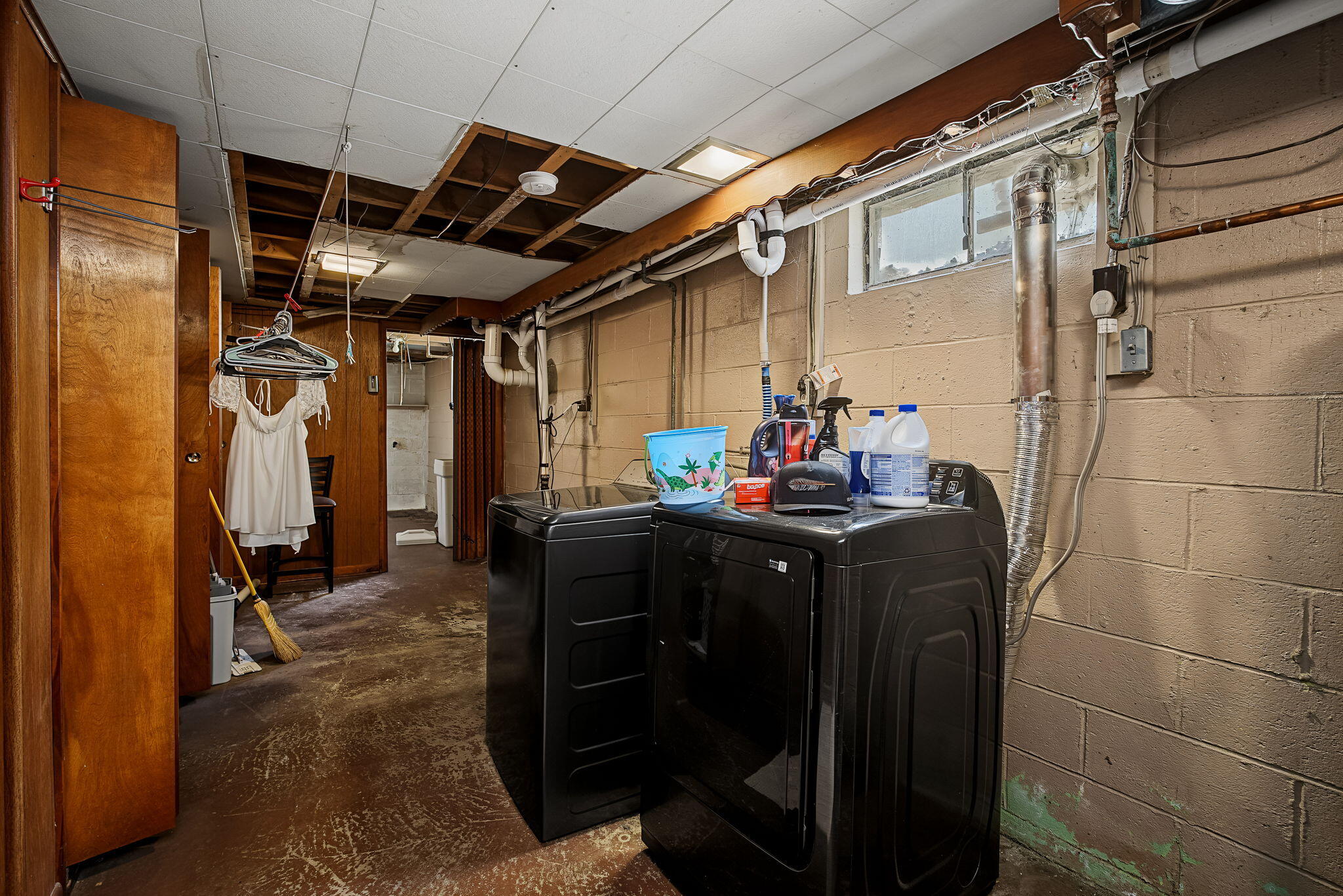 210 Broadway, Enon, Ohio 45323