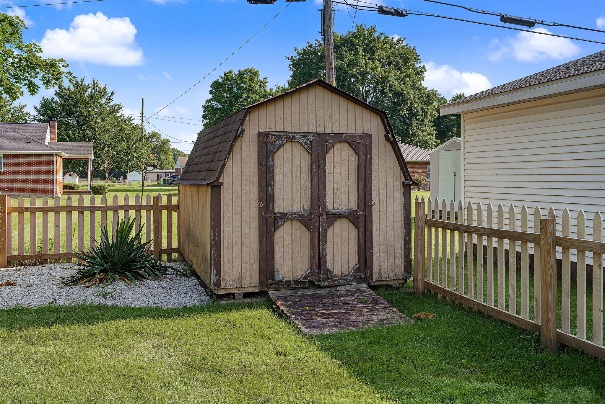 210 Broadway, Enon, Ohio 45323