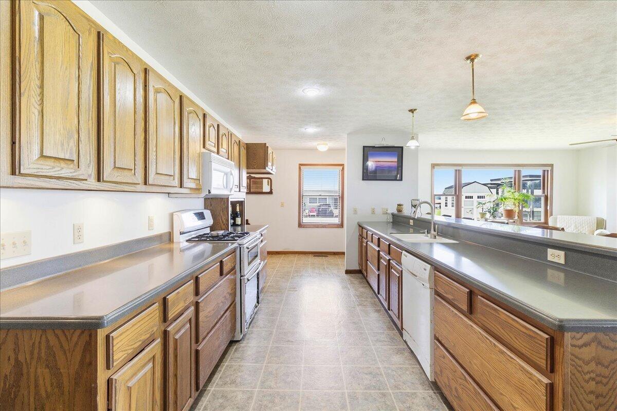 7807 Park, Russells Point, Ohio 43348