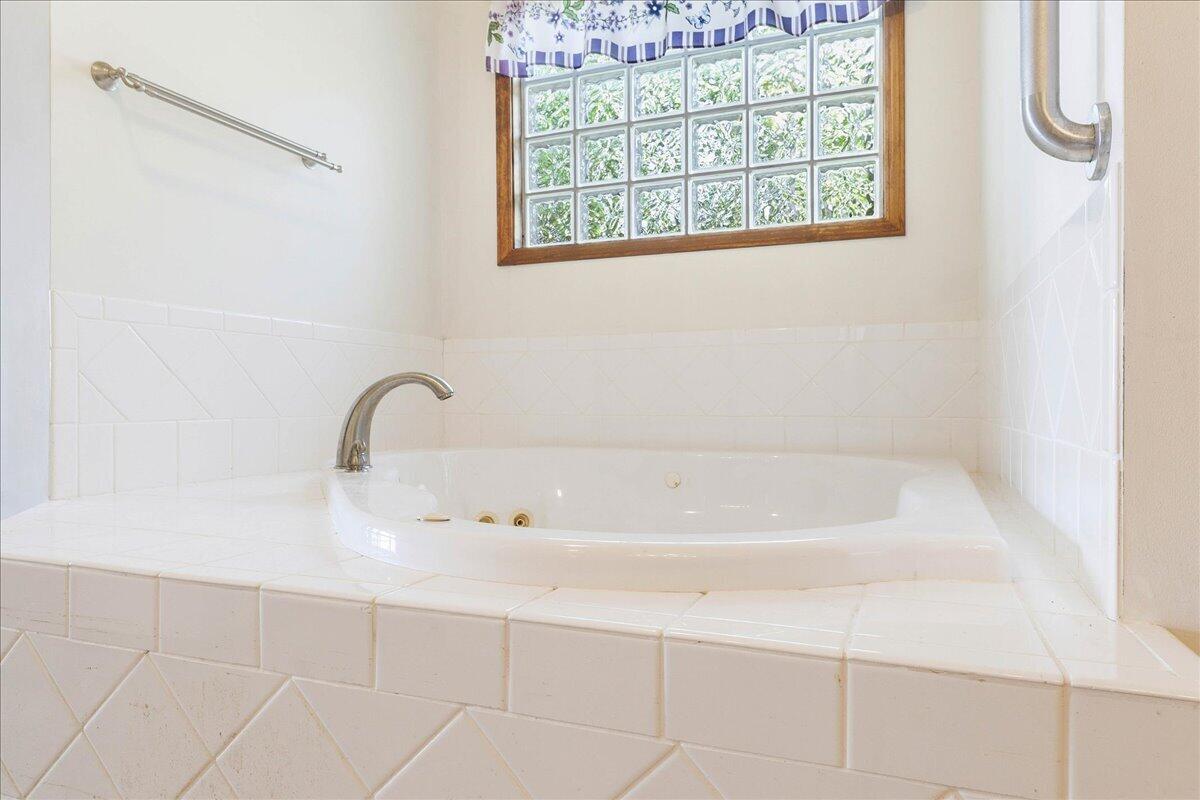 7807 Park, Russells Point, Ohio 43348
