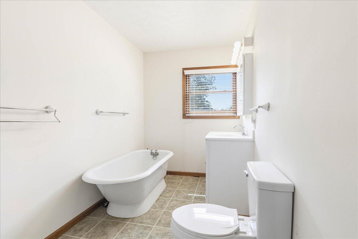 7807 Park, Russells Point, Ohio 43348