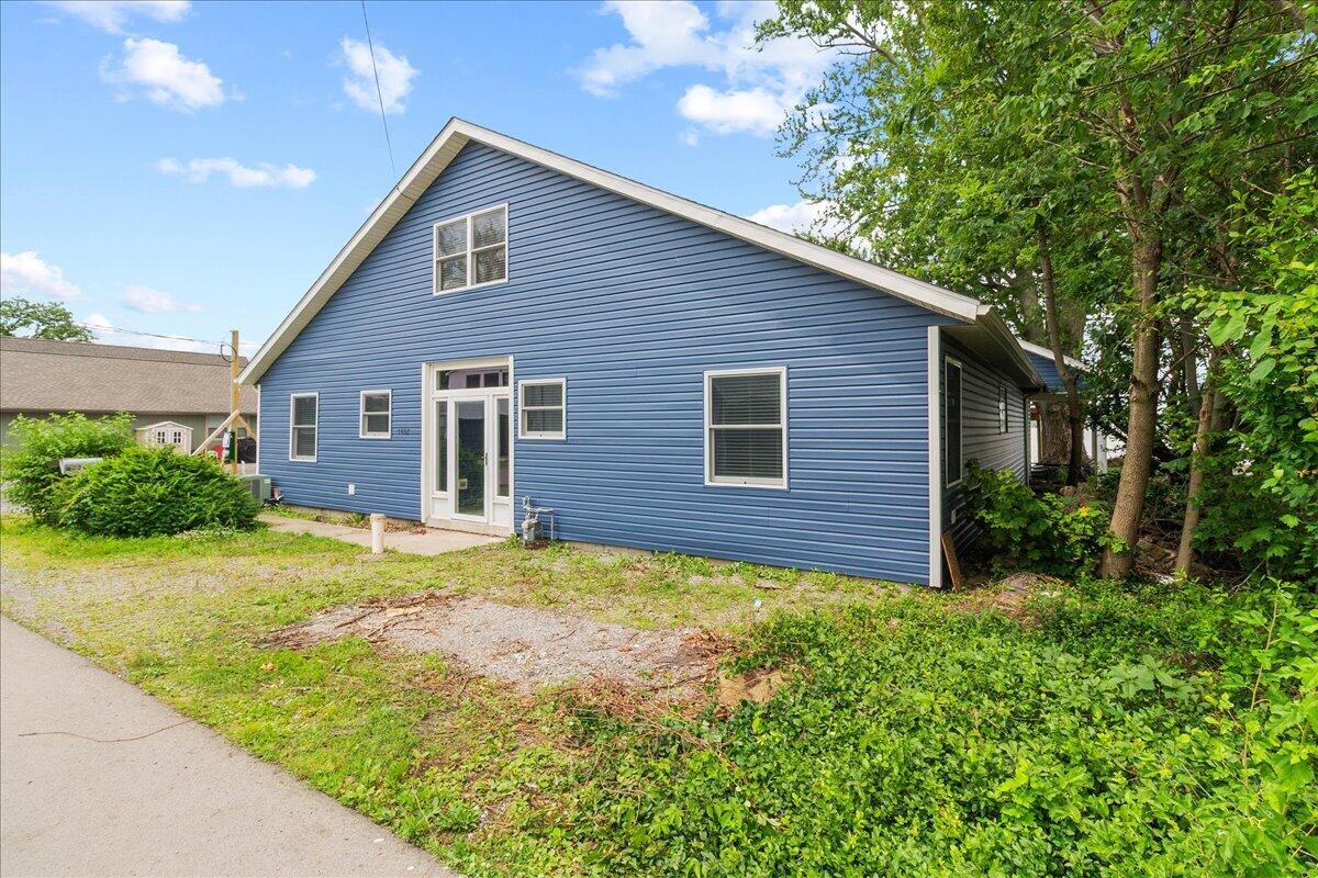 7807 Park, Russells Point, Ohio 43348