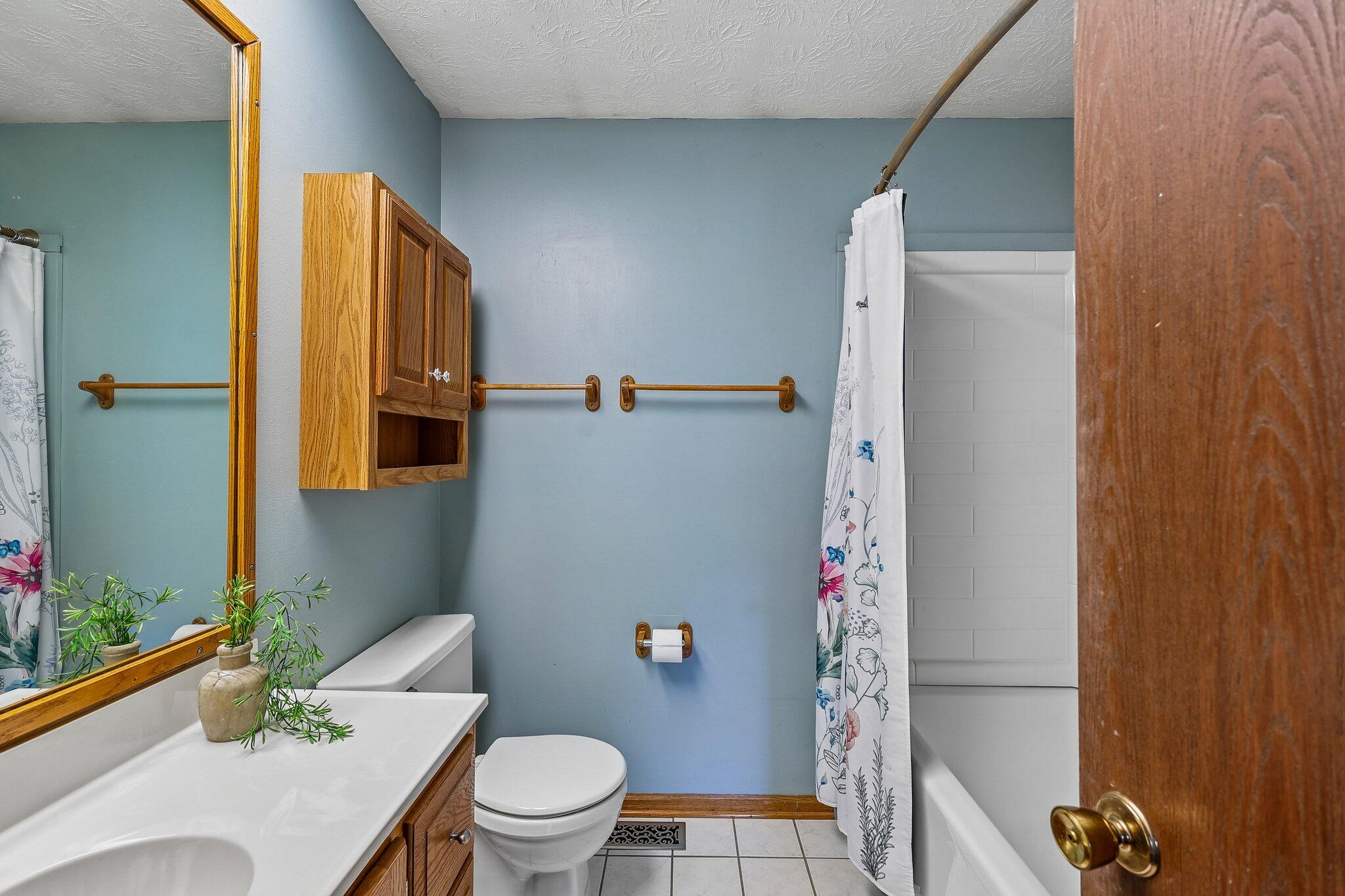 5407 Tamarack, Greenville, Ohio 45331