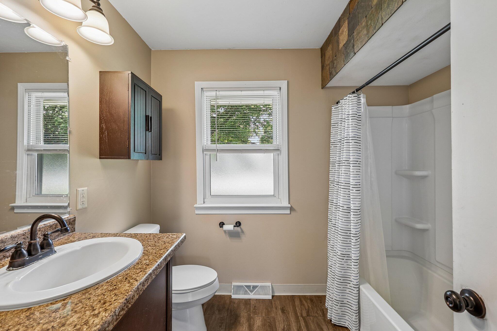 102 Palm, Greenville, Ohio 45331