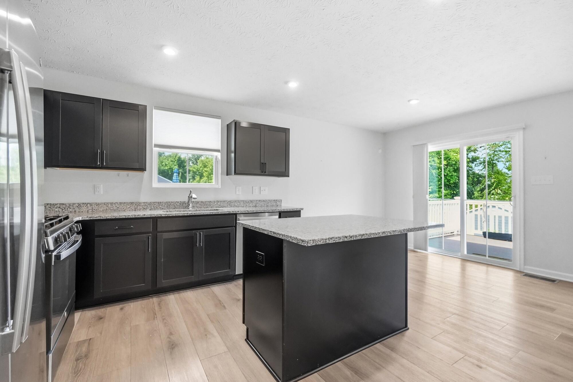 187 Chesapeake, Springfield, Ohio 45505