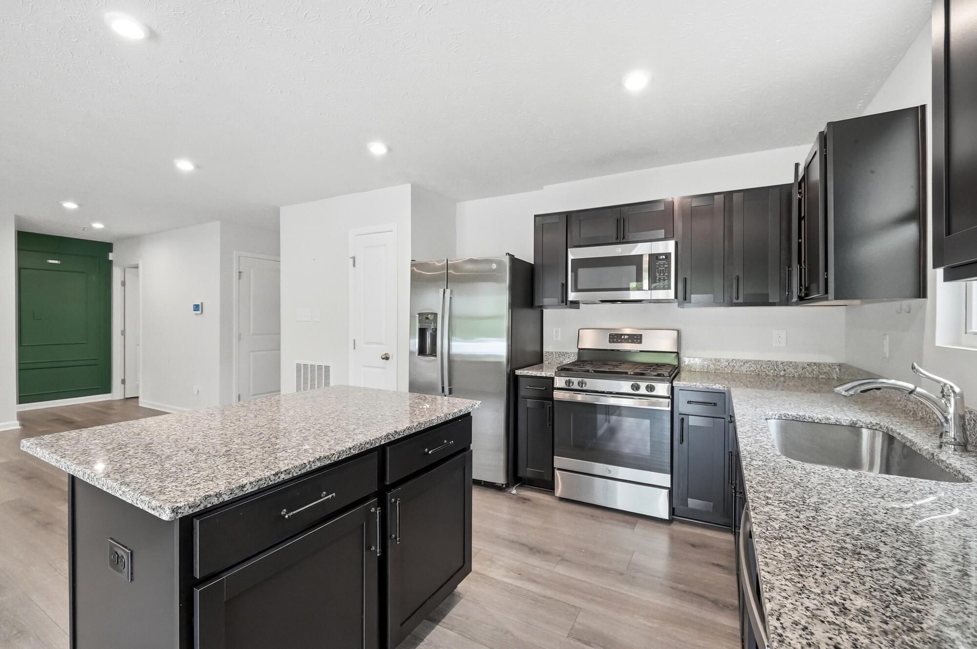 187 Chesapeake, Springfield, Ohio 45505