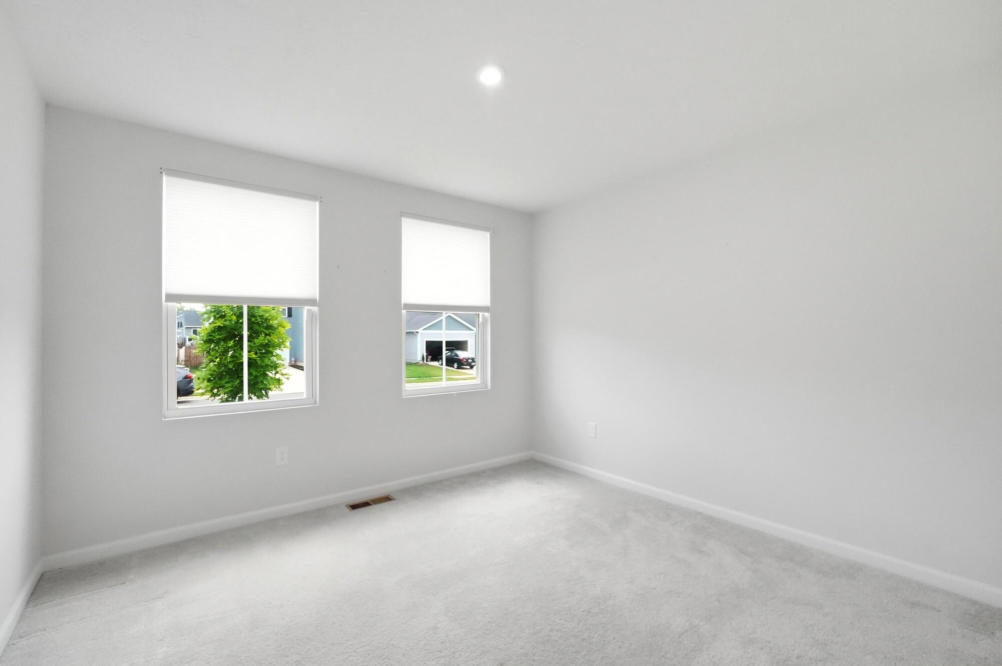 187 Chesapeake, Springfield, Ohio 45505