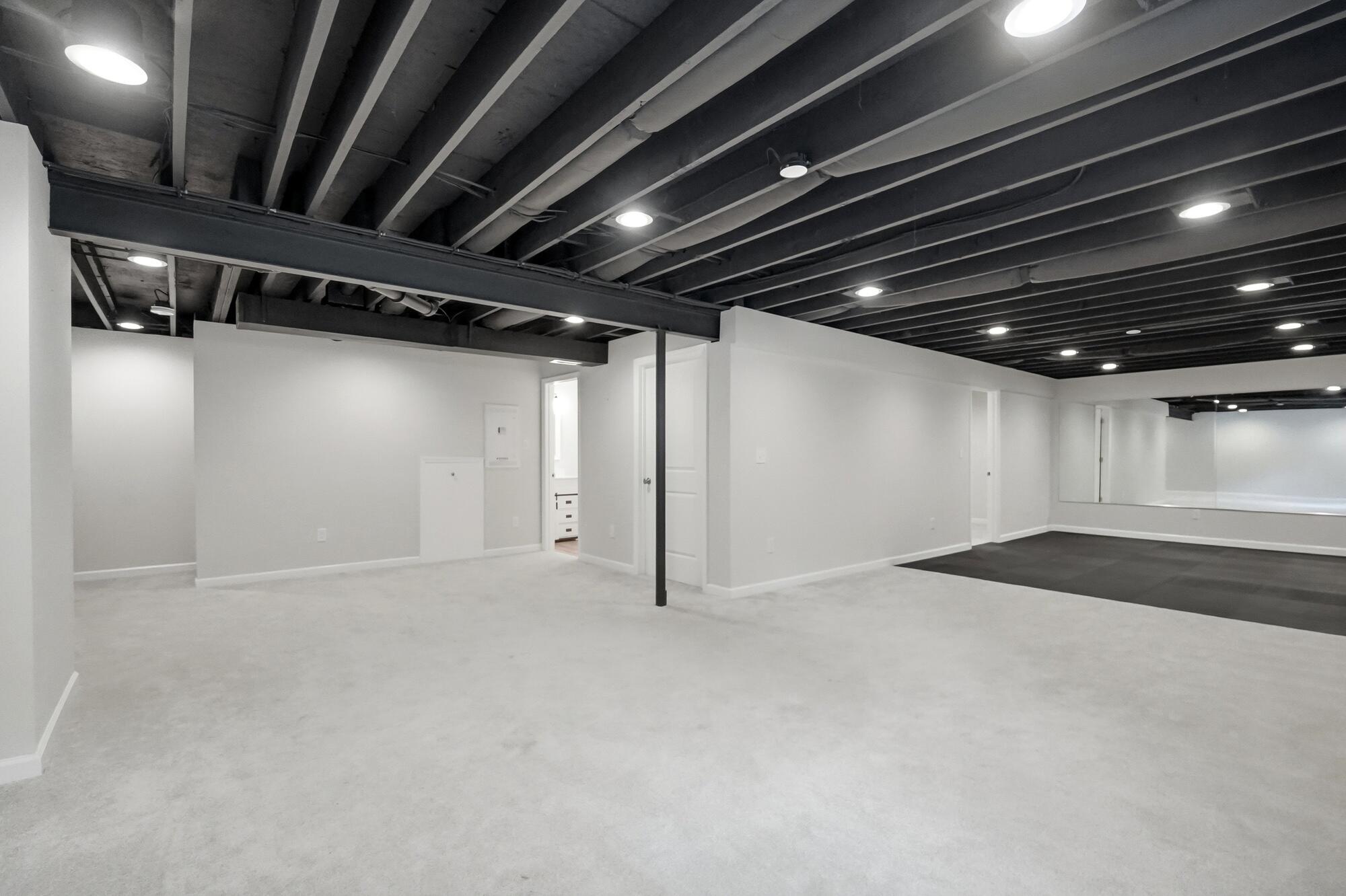 187 Chesapeake, Springfield, Ohio 45505